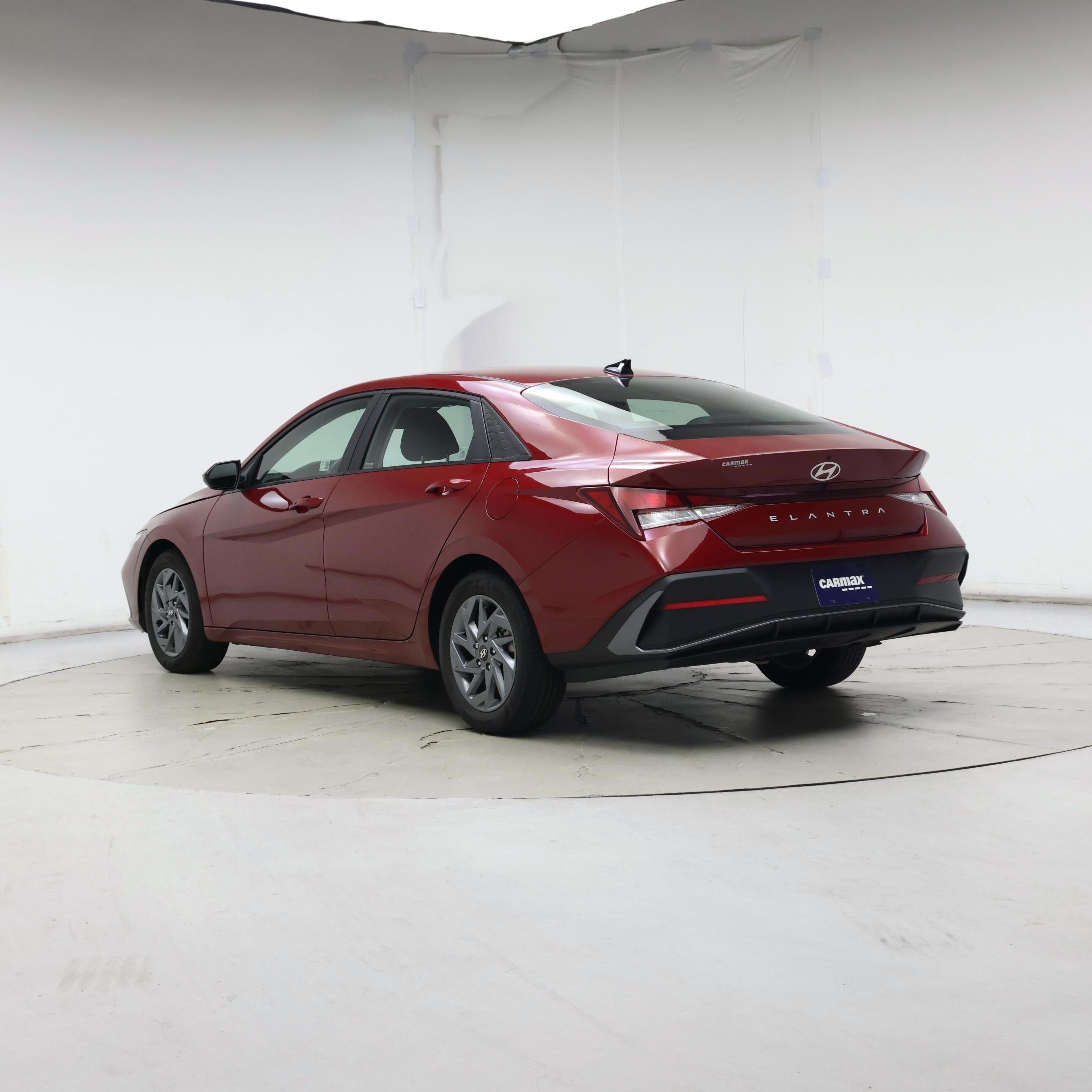 Thumbnail: 2024 Hyundai Elantra - 2
