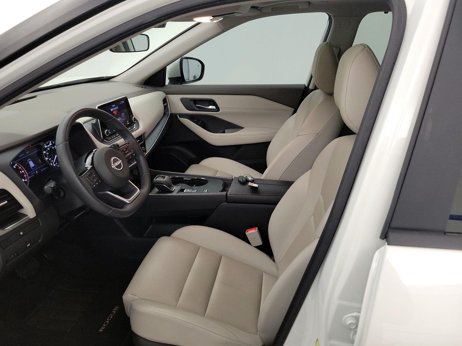 Thumbnail: 2022 Nissan Rogue - 11