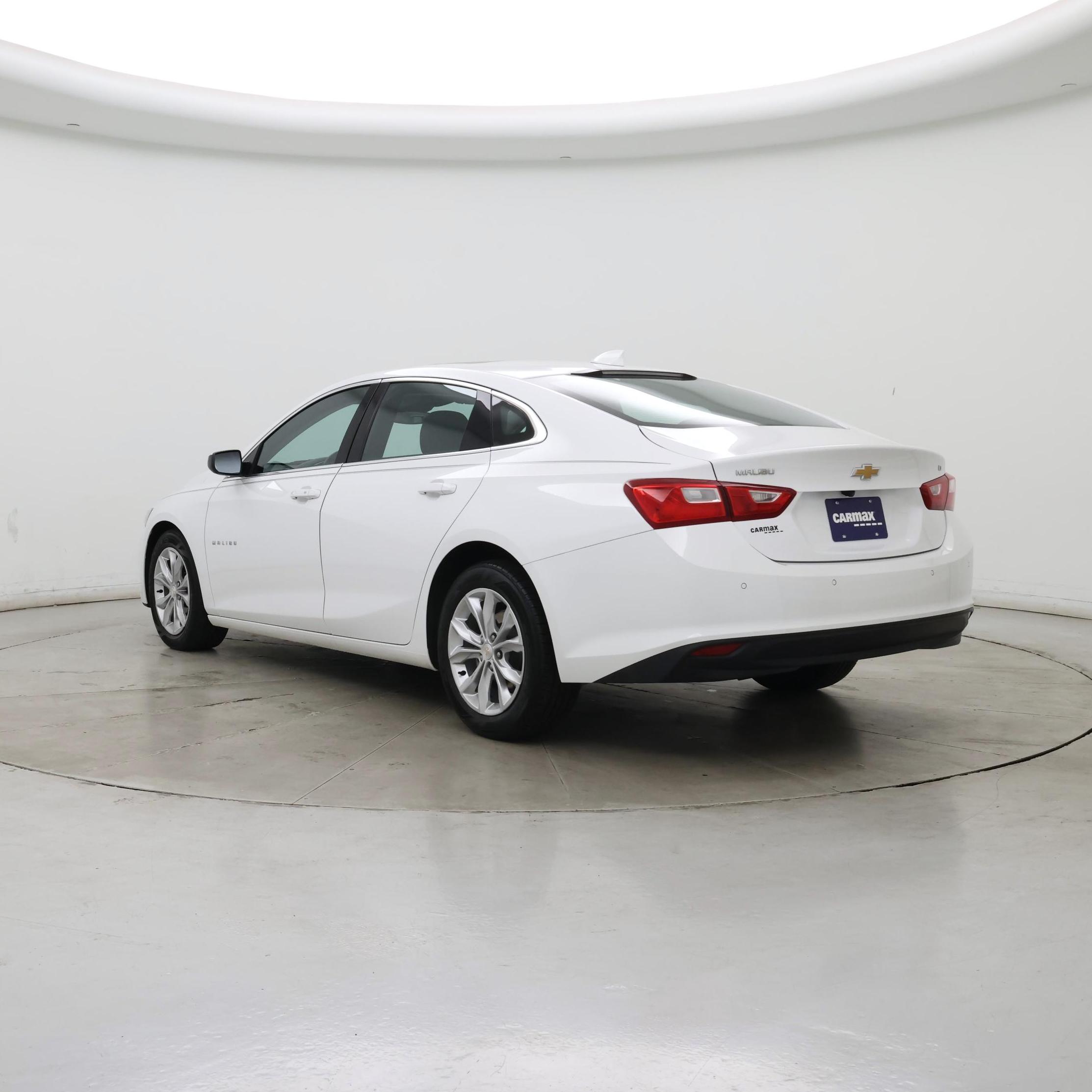 Thumbnail: 2024 Chevrolet Malibu - 2