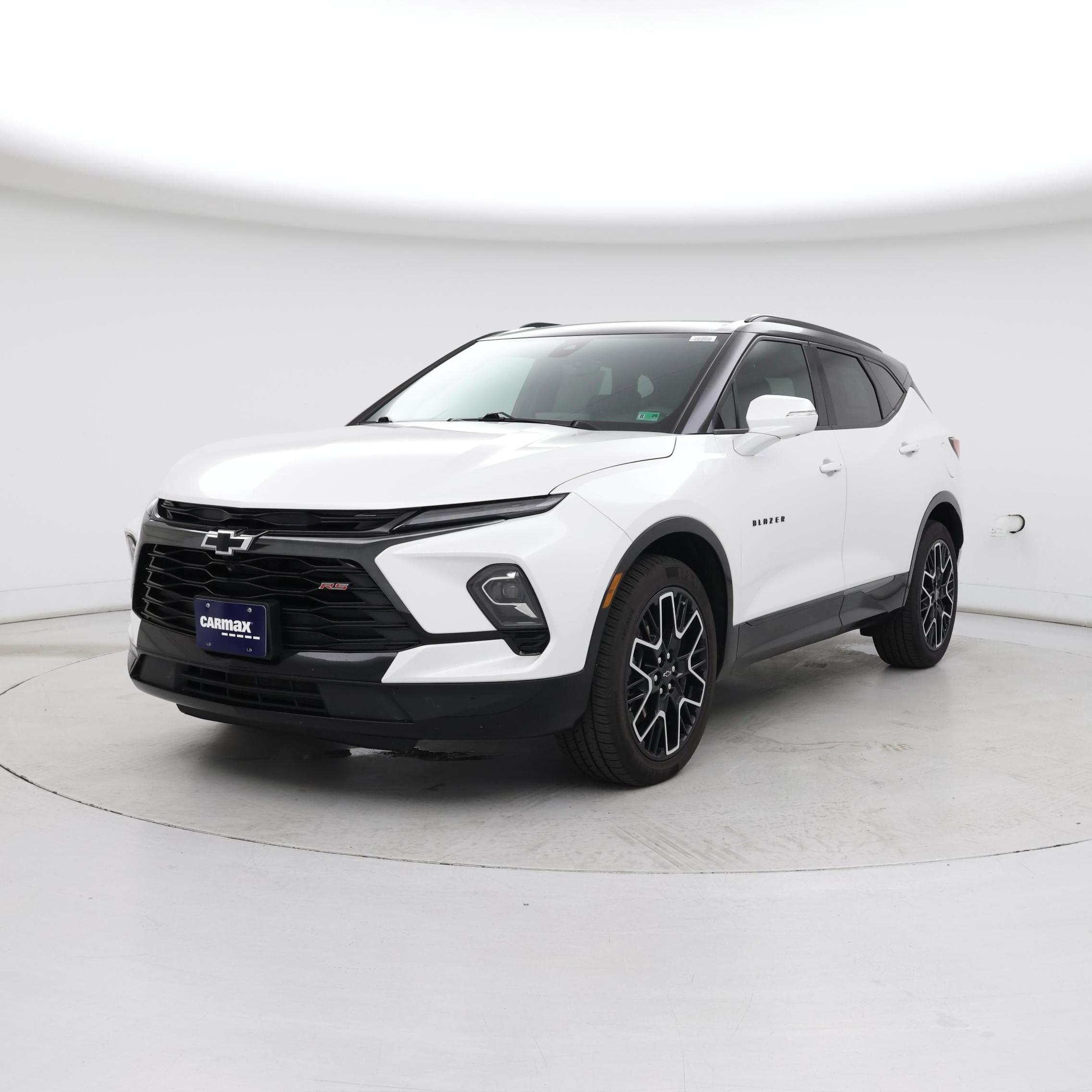 Thumbnail: 2023 Chevrolet Blazer - 4