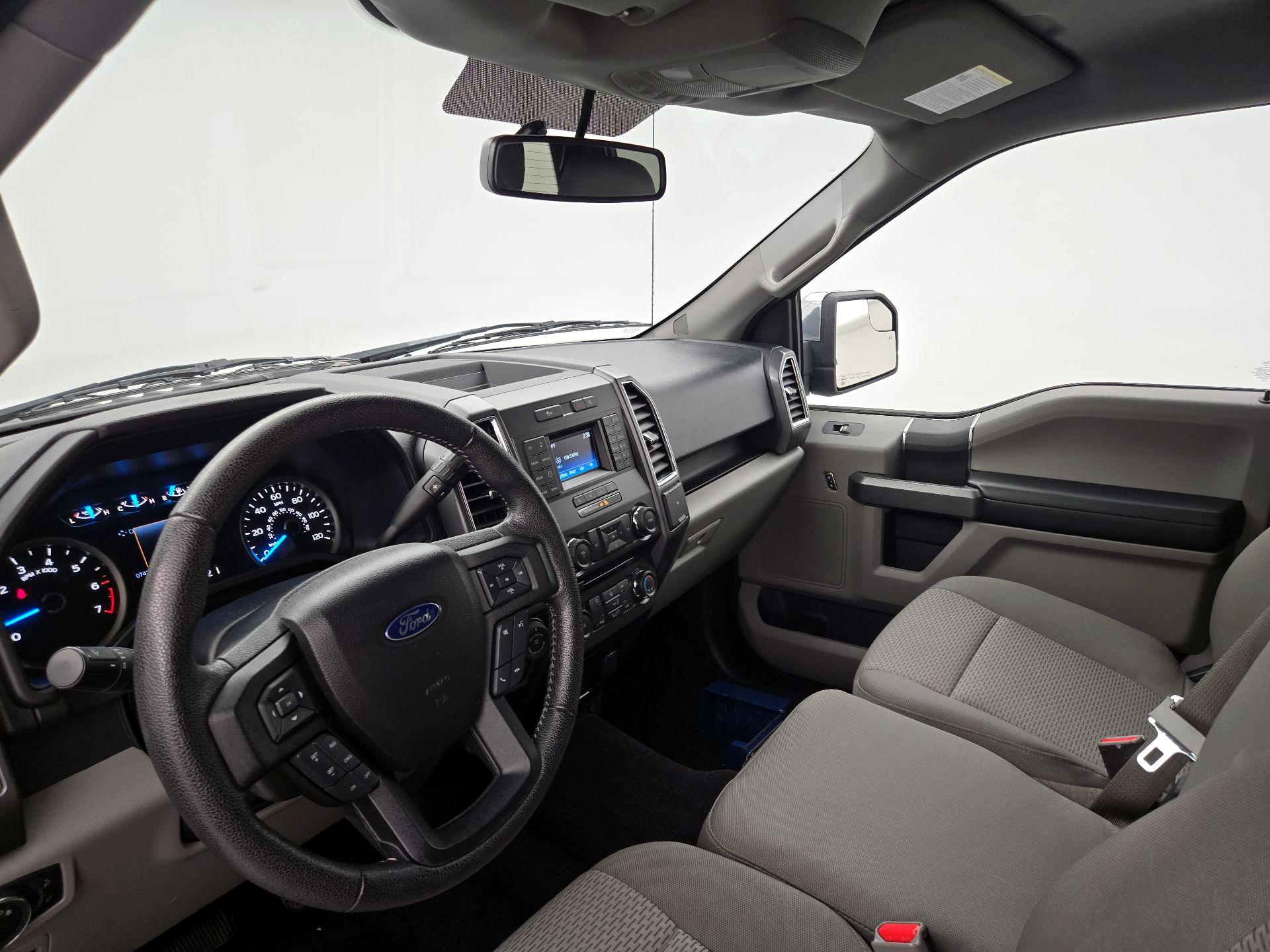 Thumbnail: 2016 Ford F-150 - 9