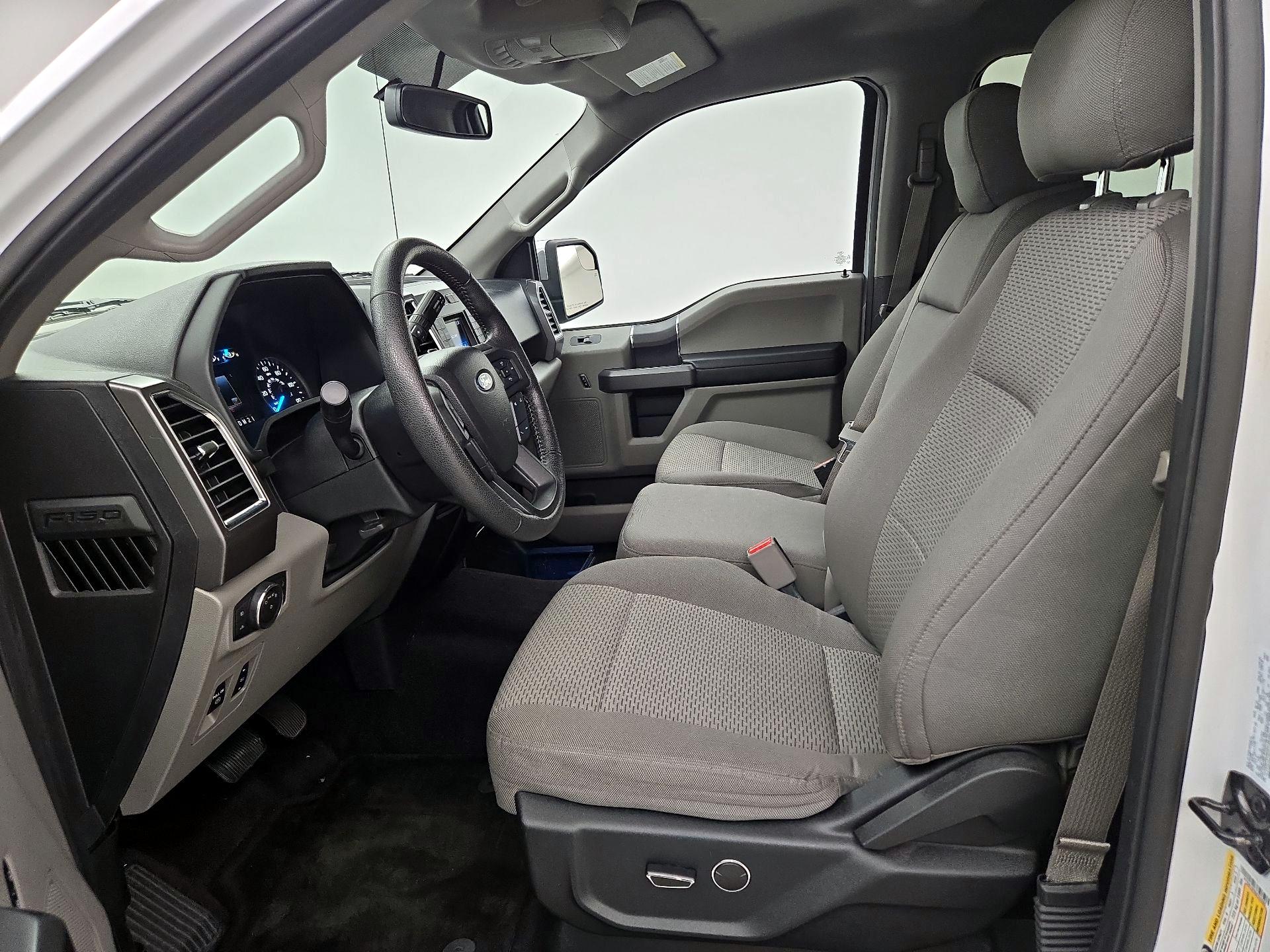 Thumbnail: 2016 Ford F-150 - 11