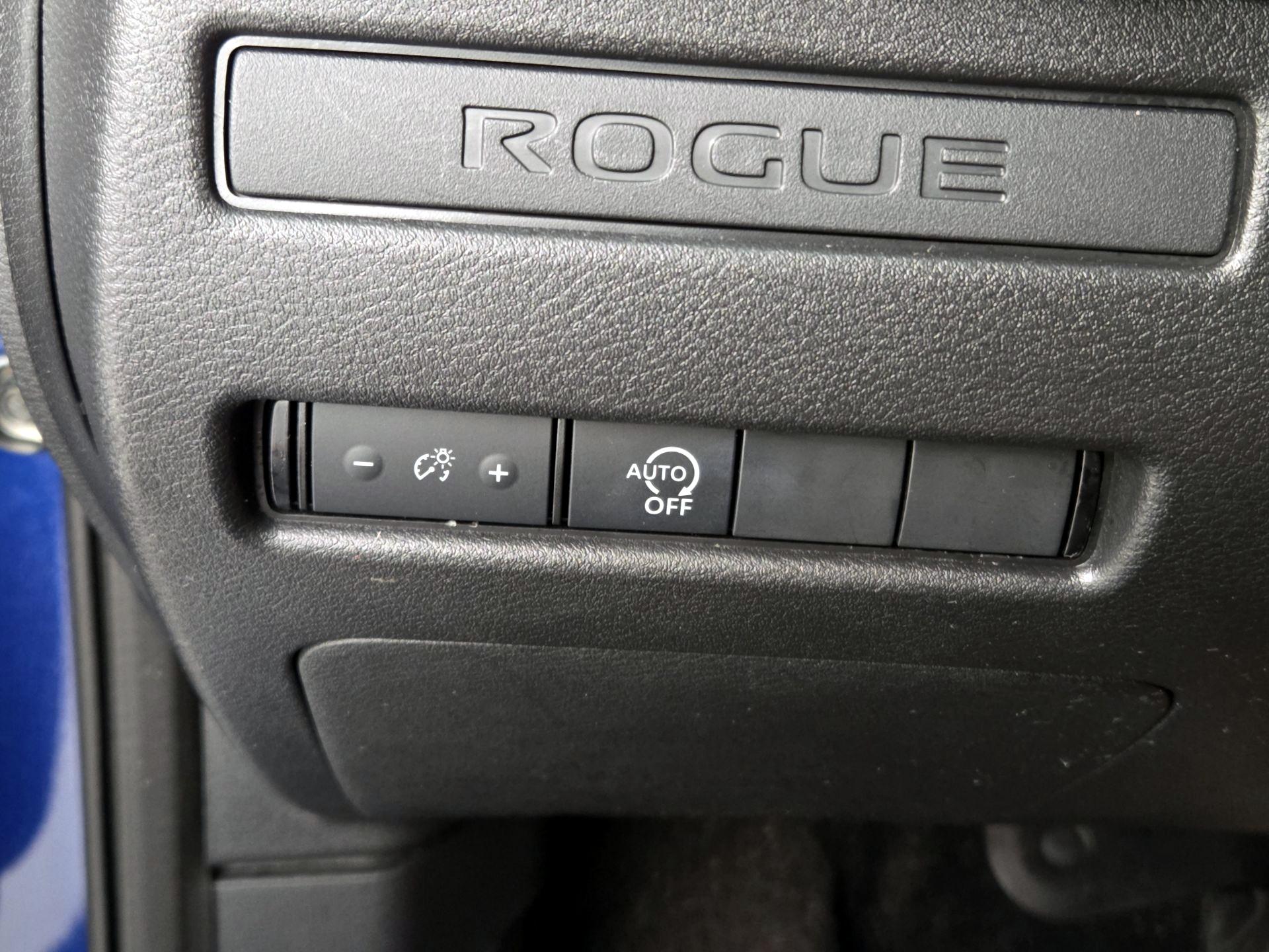 Thumbnail: 2023 Nissan Rogue - 13