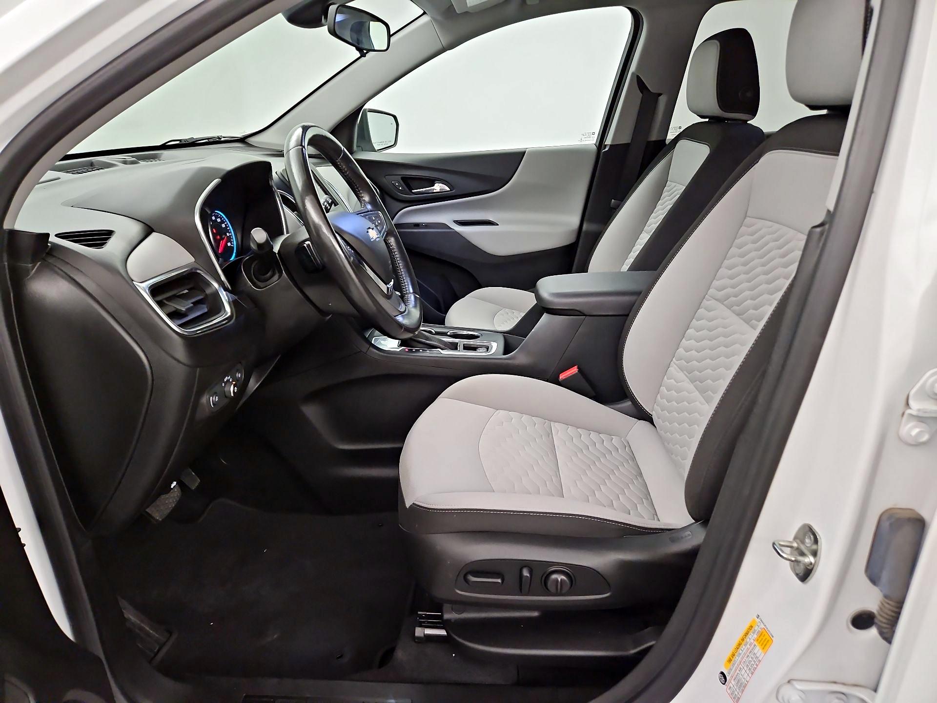 Thumbnail: 2020 Chevrolet Equinox - 11
