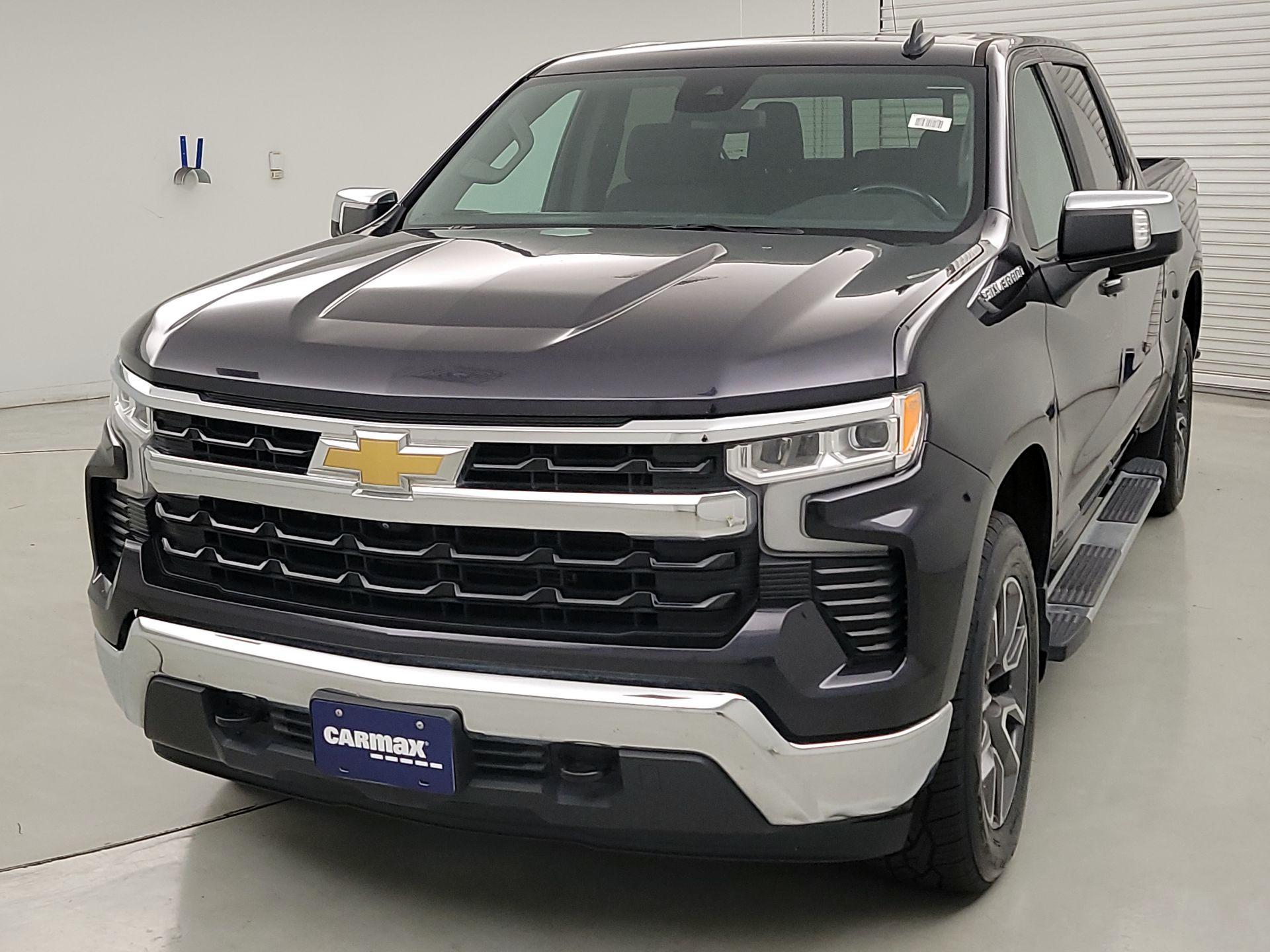 Thumbnail: 2022 Chevrolet Silverado 1500 - 3