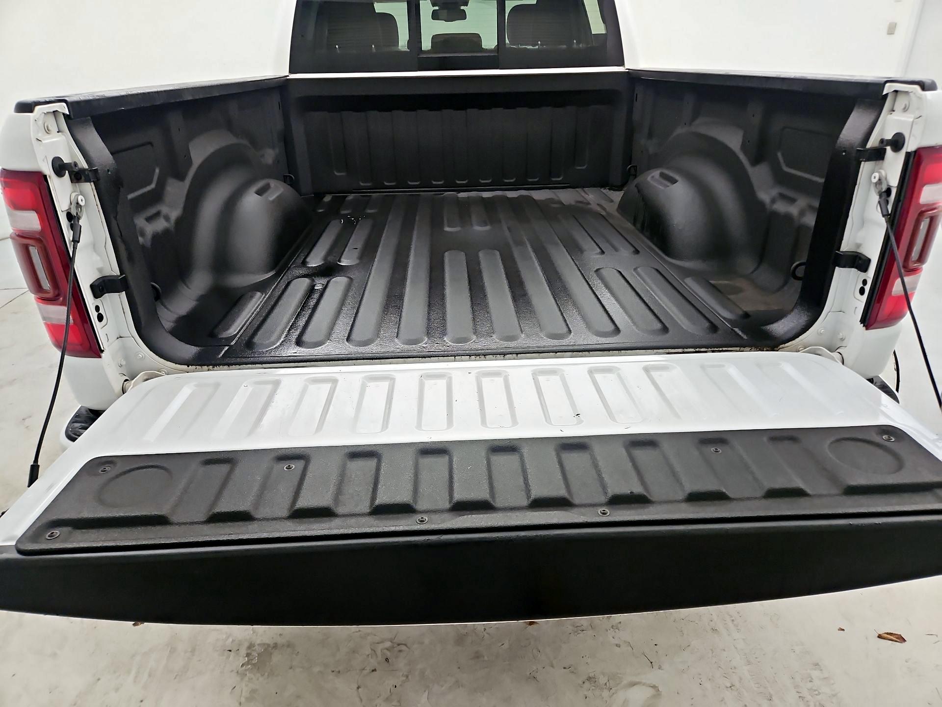 Thumbnail: 2020 RAM 1500 - 20