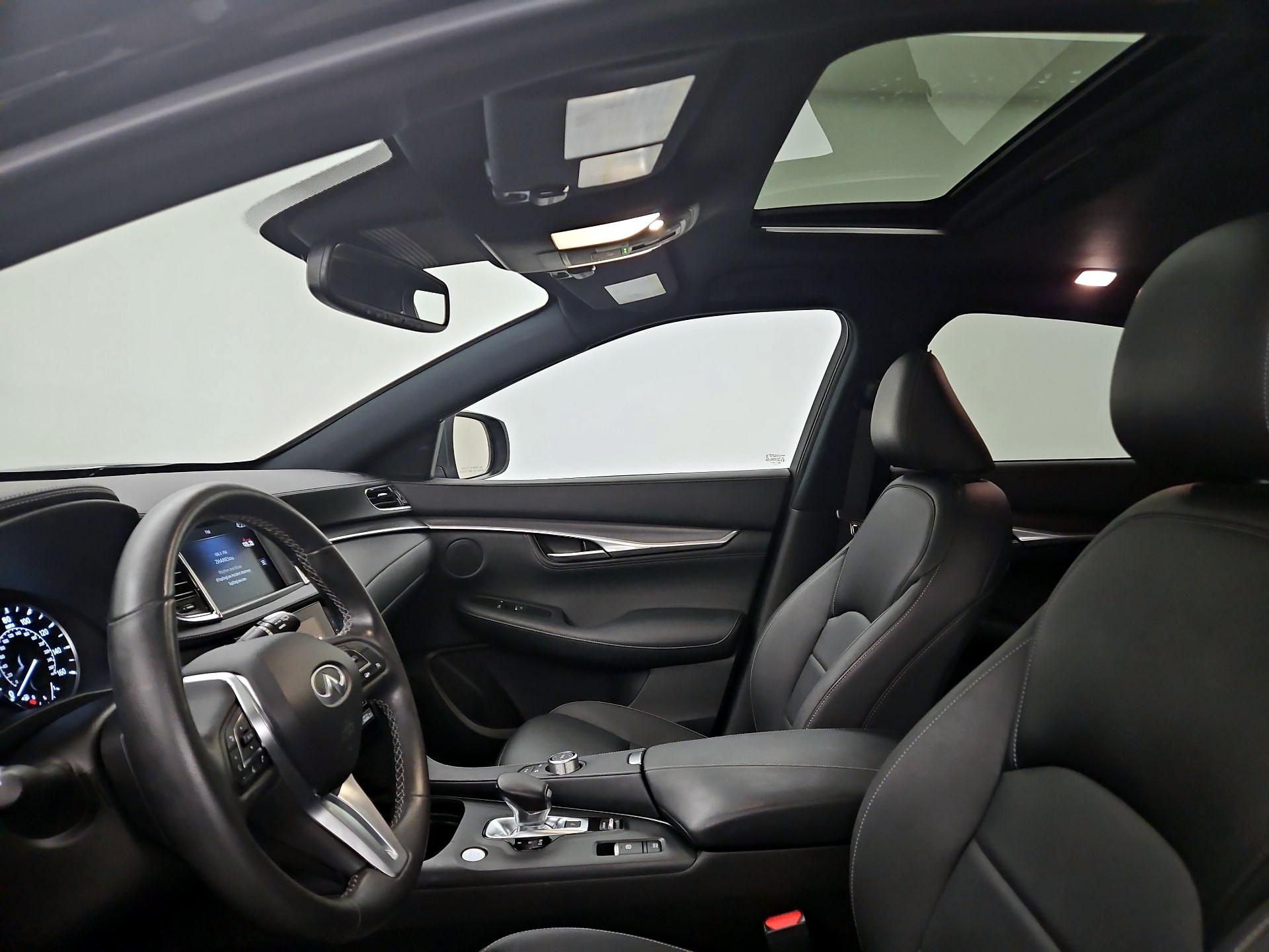 Thumbnail: 2022 INFINITI QX55 - 19