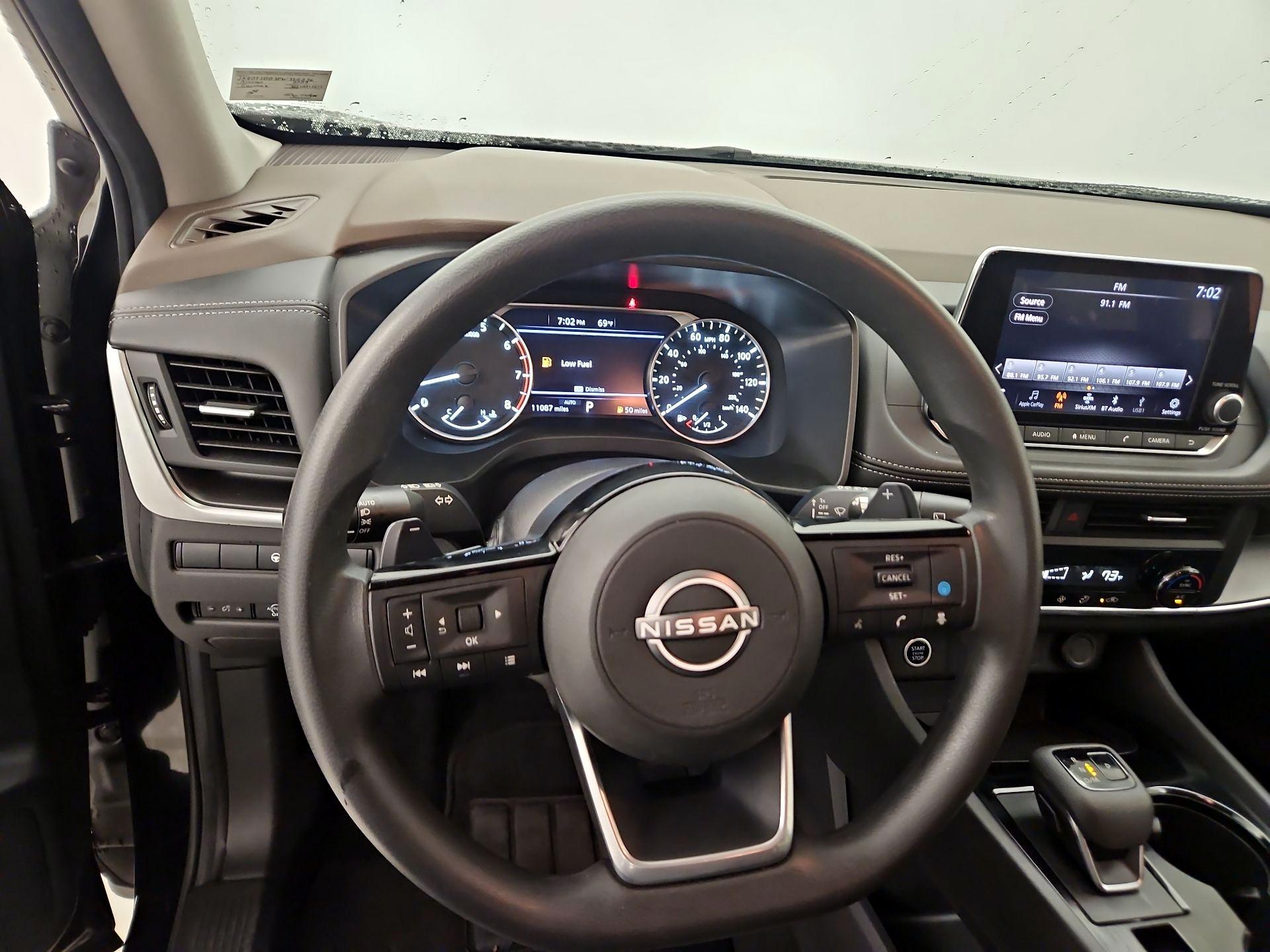 Thumbnail: 2023 Nissan Rogue - 10