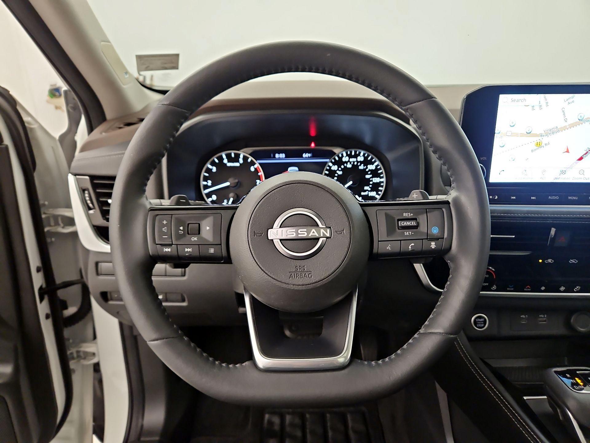 Thumbnail: 2023 Nissan Rogue - 10