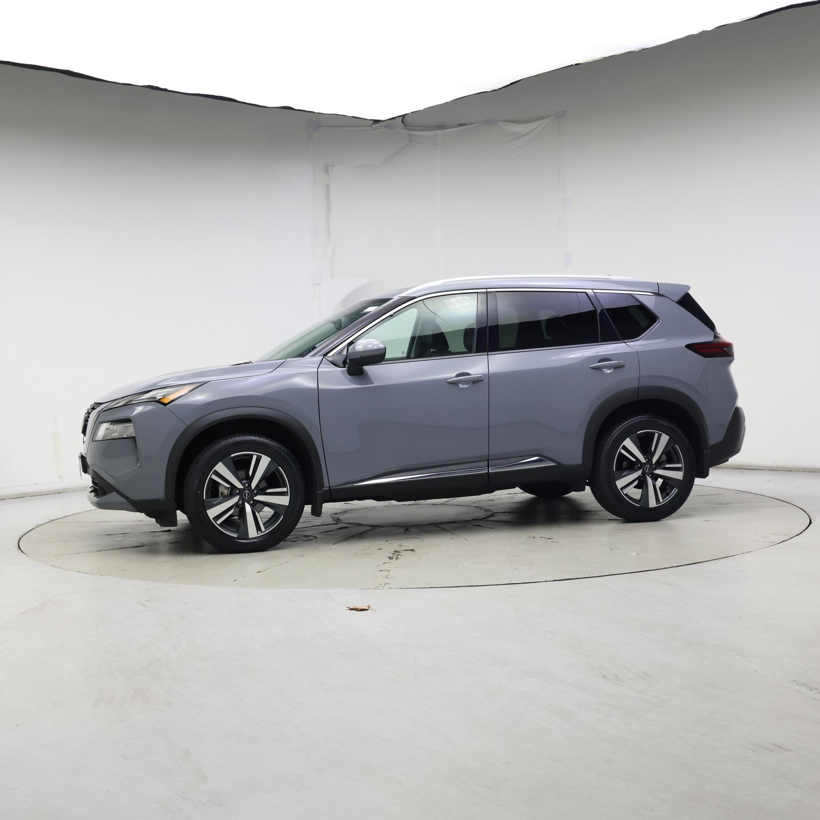 Thumbnail: 2023 Nissan Rogue - 3