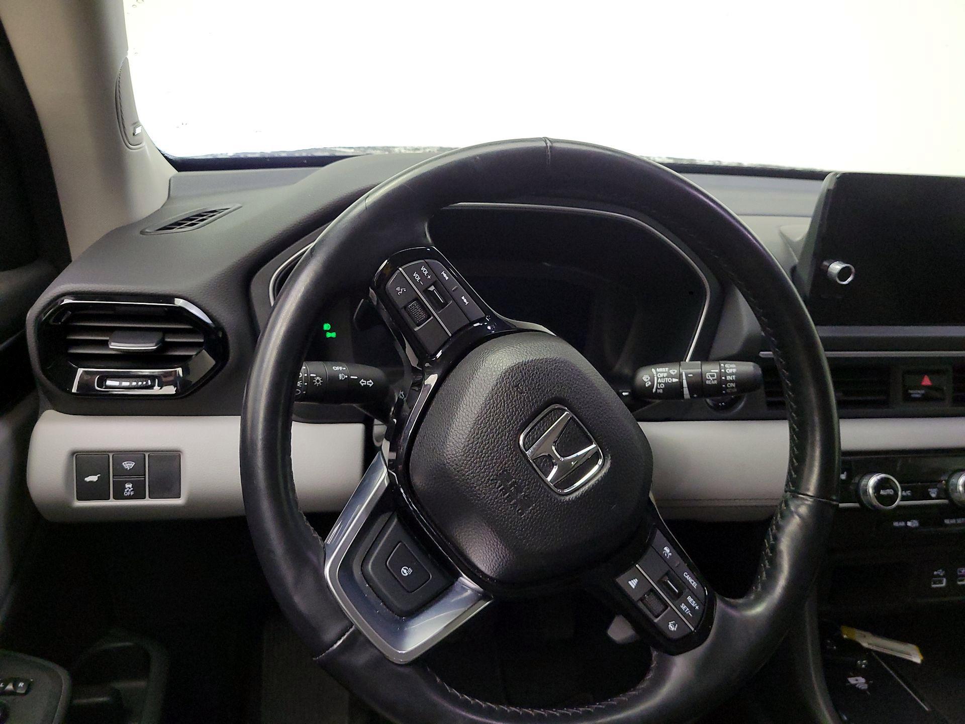 Thumbnail: 2023 Honda Pilot - 10