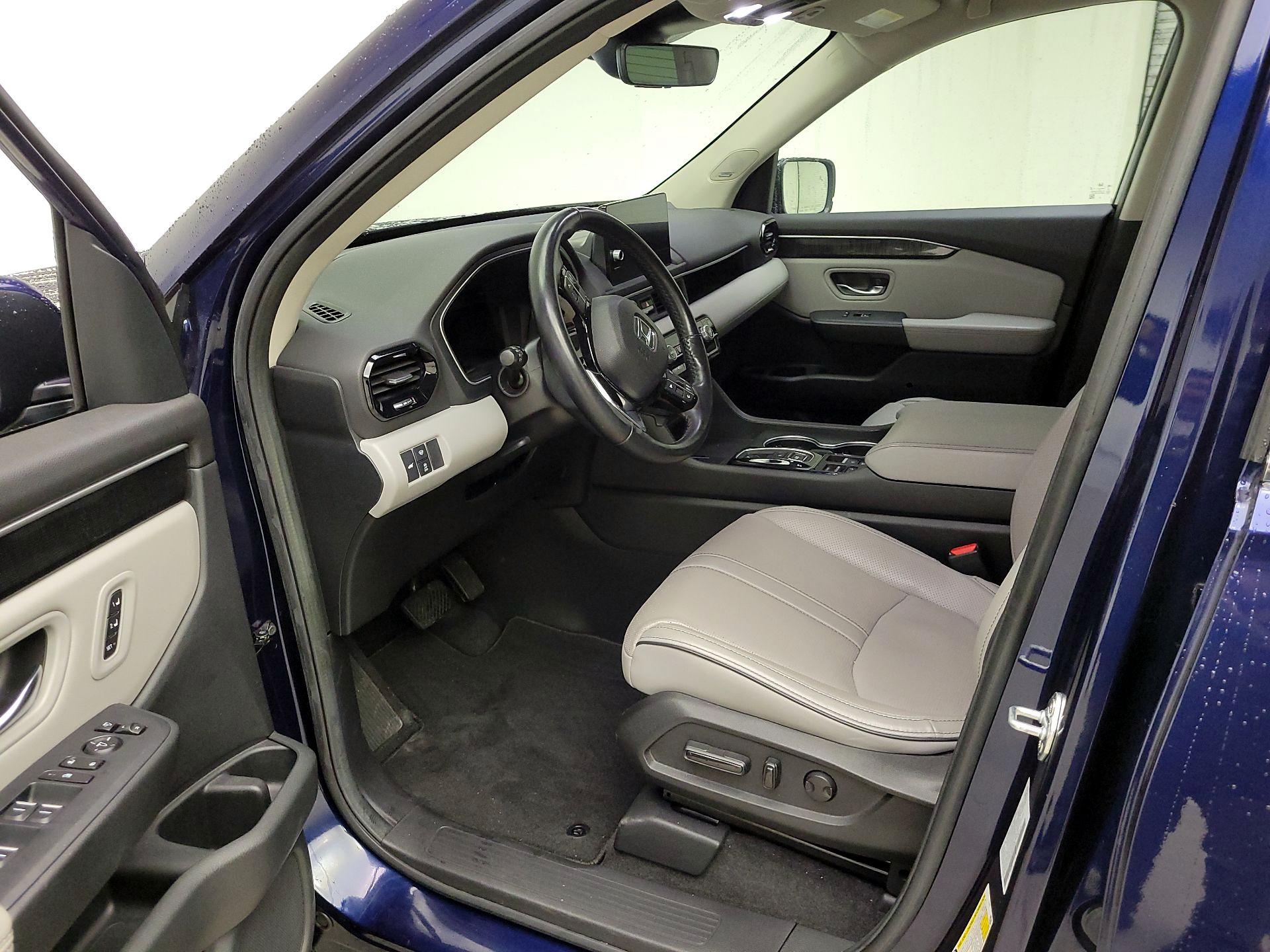 Thumbnail: 2023 Honda Pilot - 11