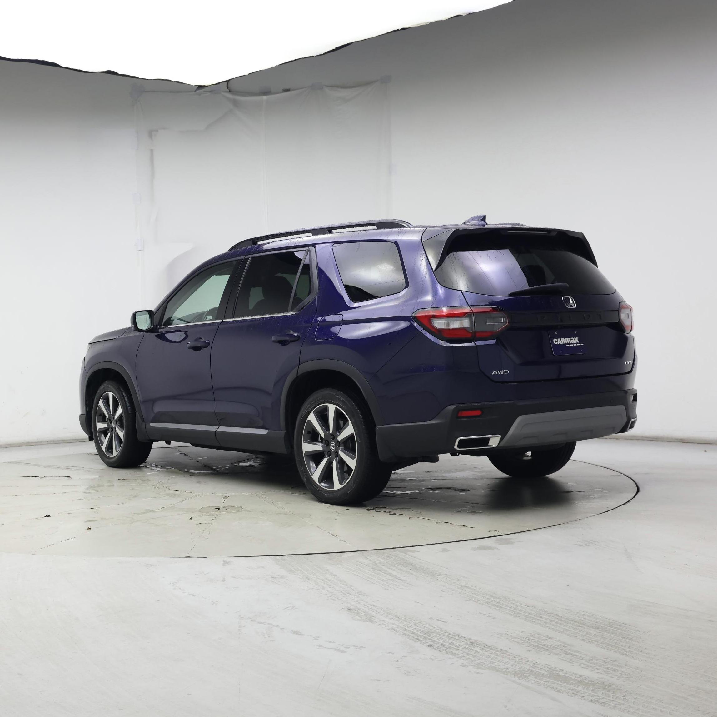 Thumbnail: 2023 Honda Pilot - 2