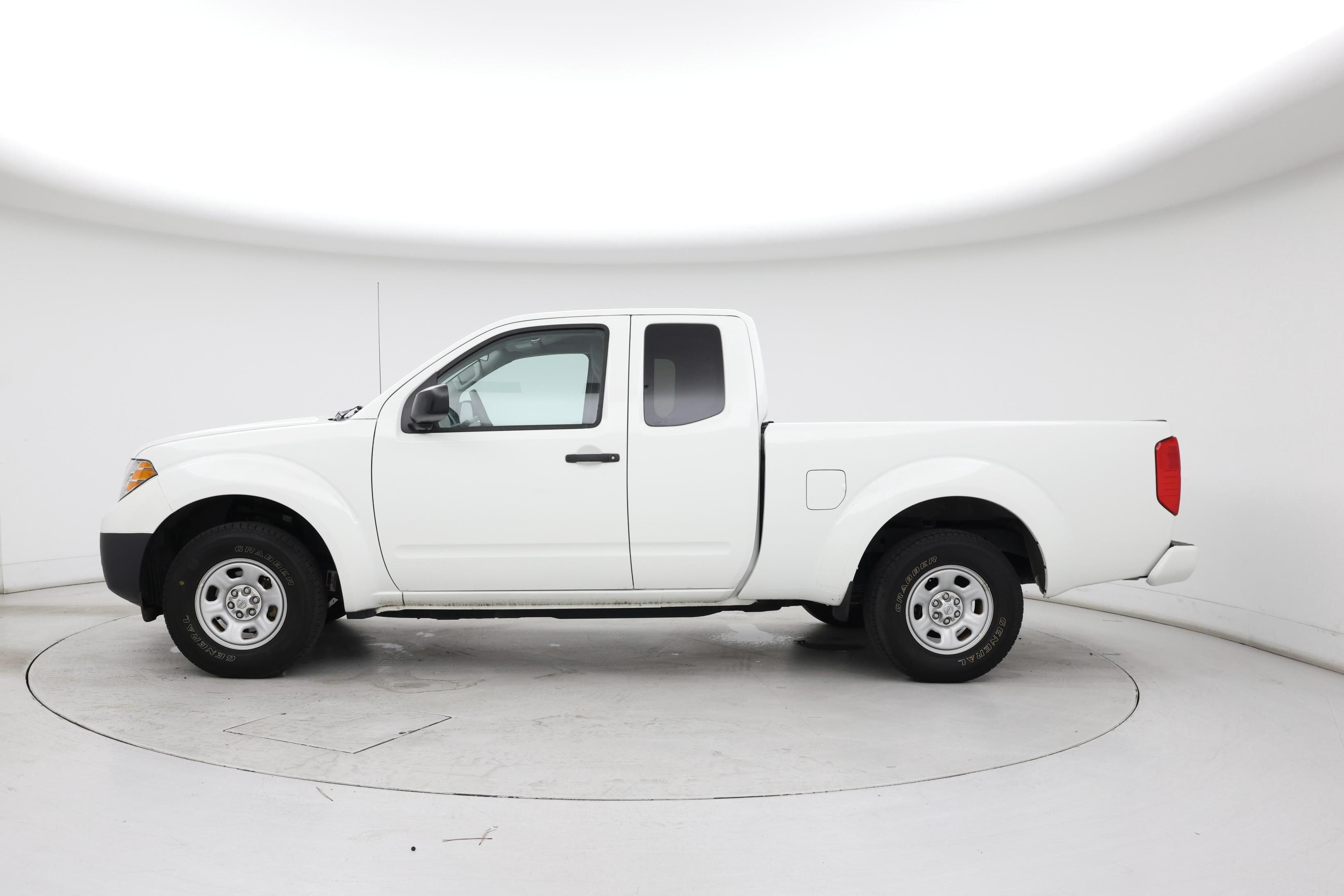 Thumbnail: 2019 Nissan Frontier - 3