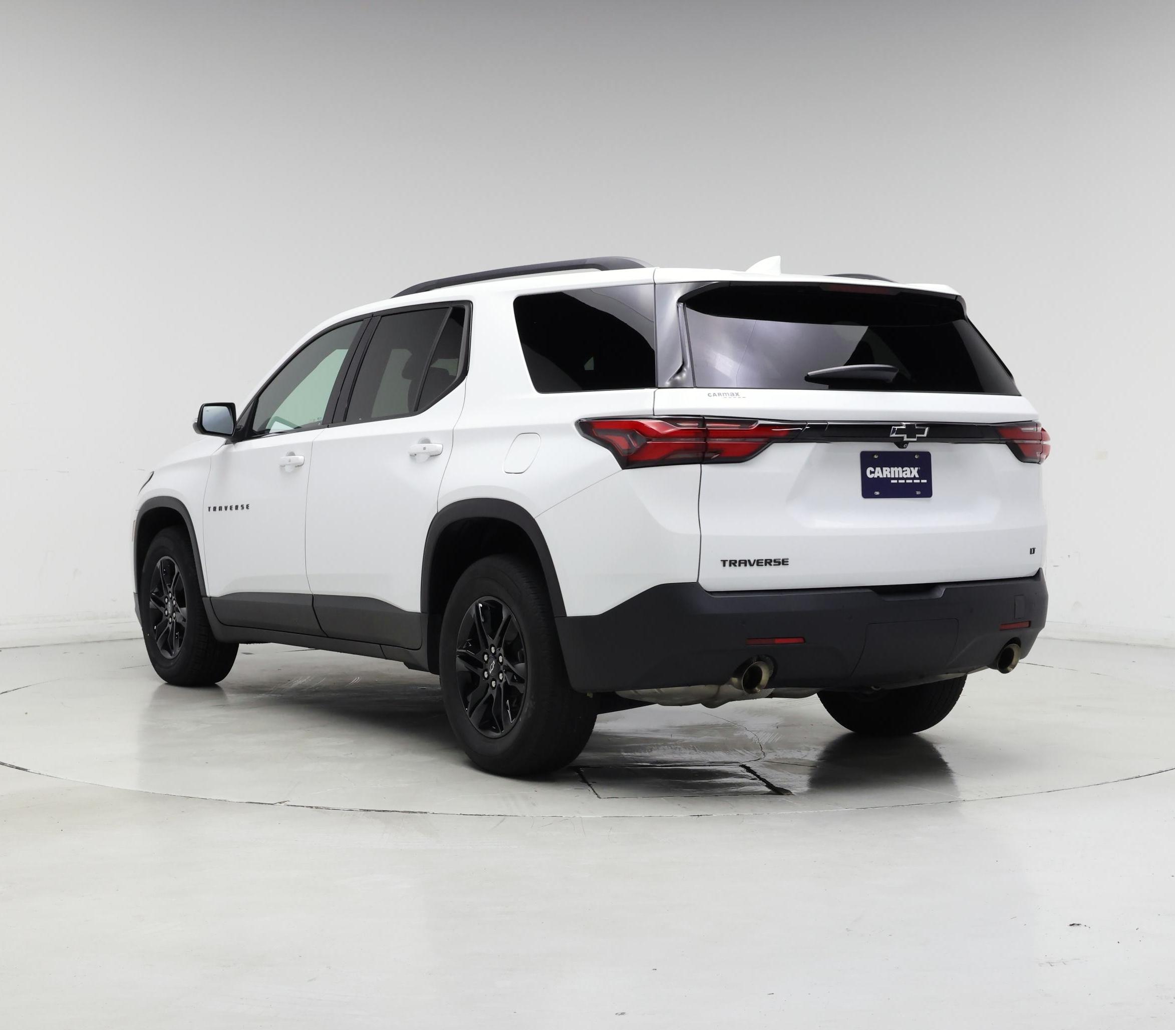 Thumbnail: 2022 Chevrolet Traverse - 2