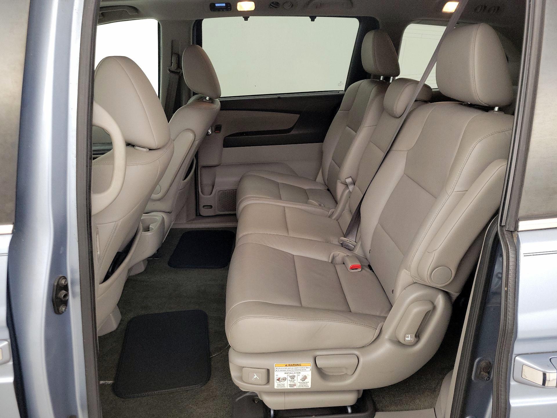 Thumbnail: 2014 Honda Odyssey - 20