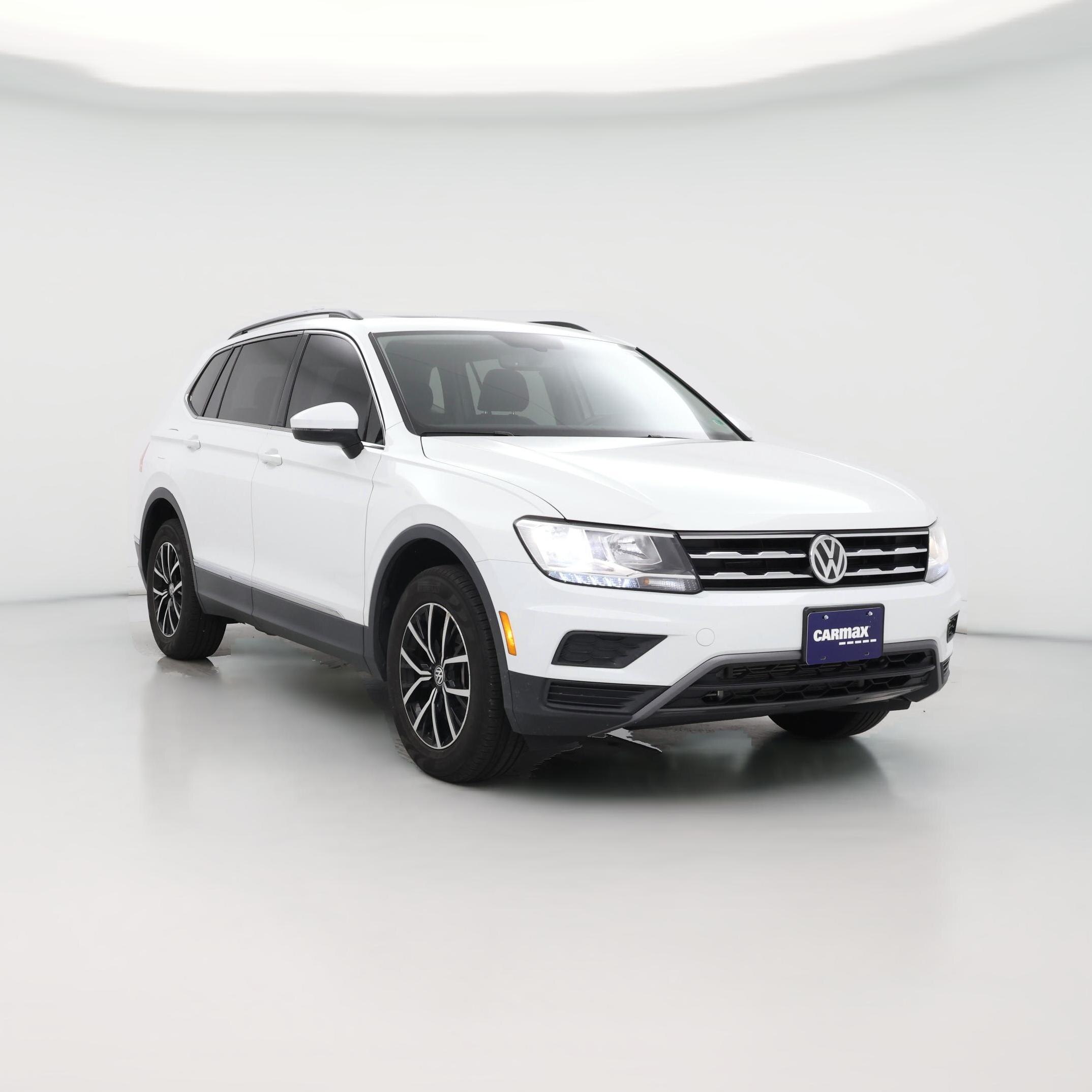 Thumbnail: 2021 Volkswagen Tiguan - 1