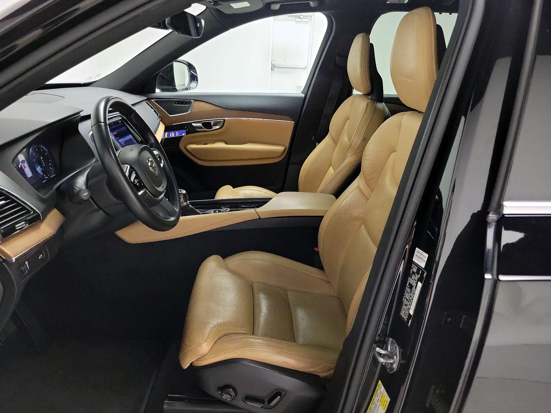 Thumbnail: 2018 Volvo XC90 - 11