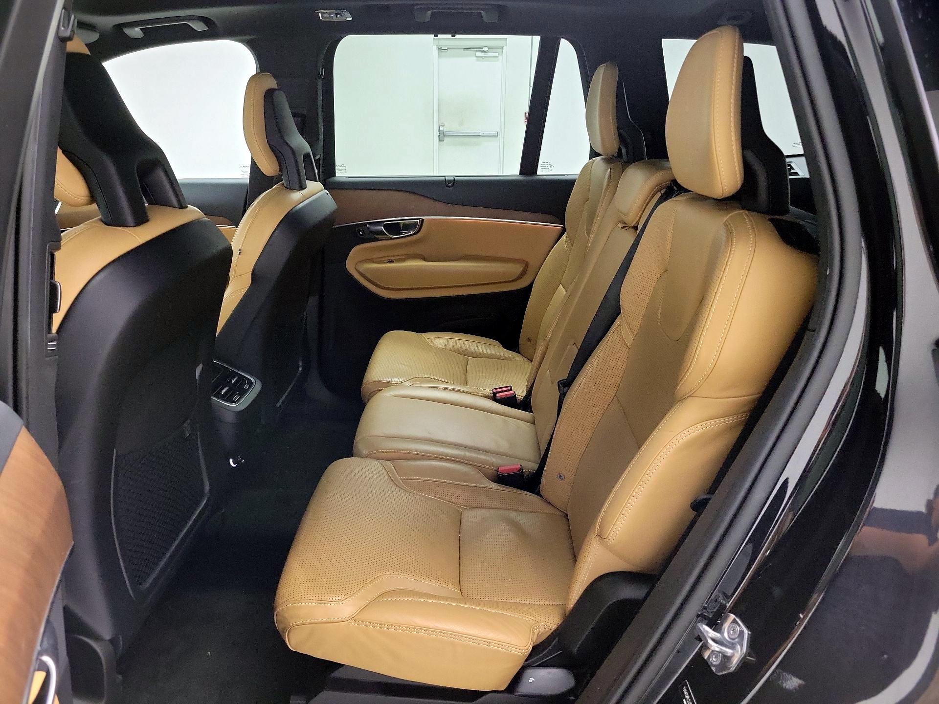 Thumbnail: 2018 Volvo XC90 - 20