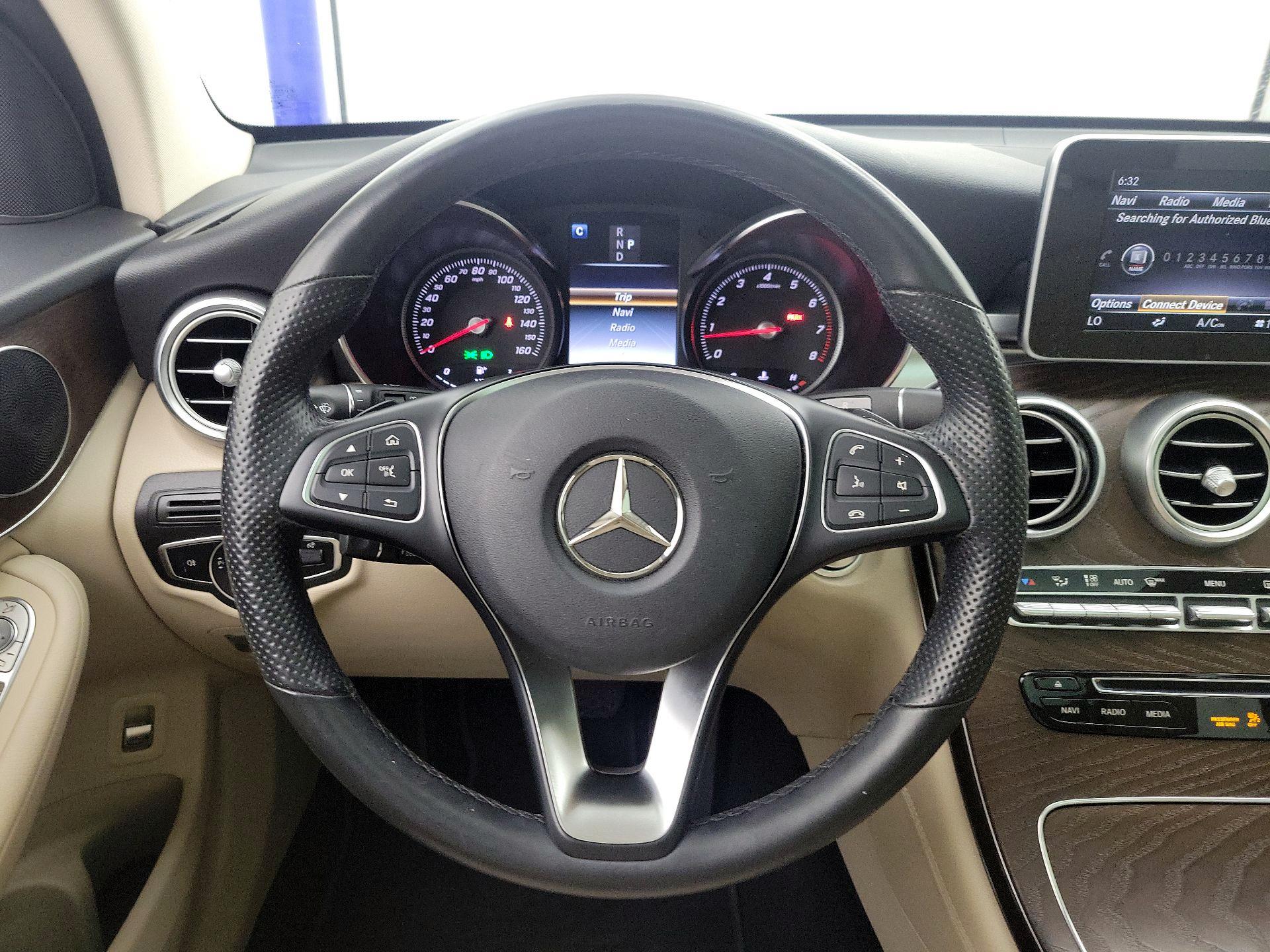 Thumbnail: 2019 Mercedes-Benz GLC - 10