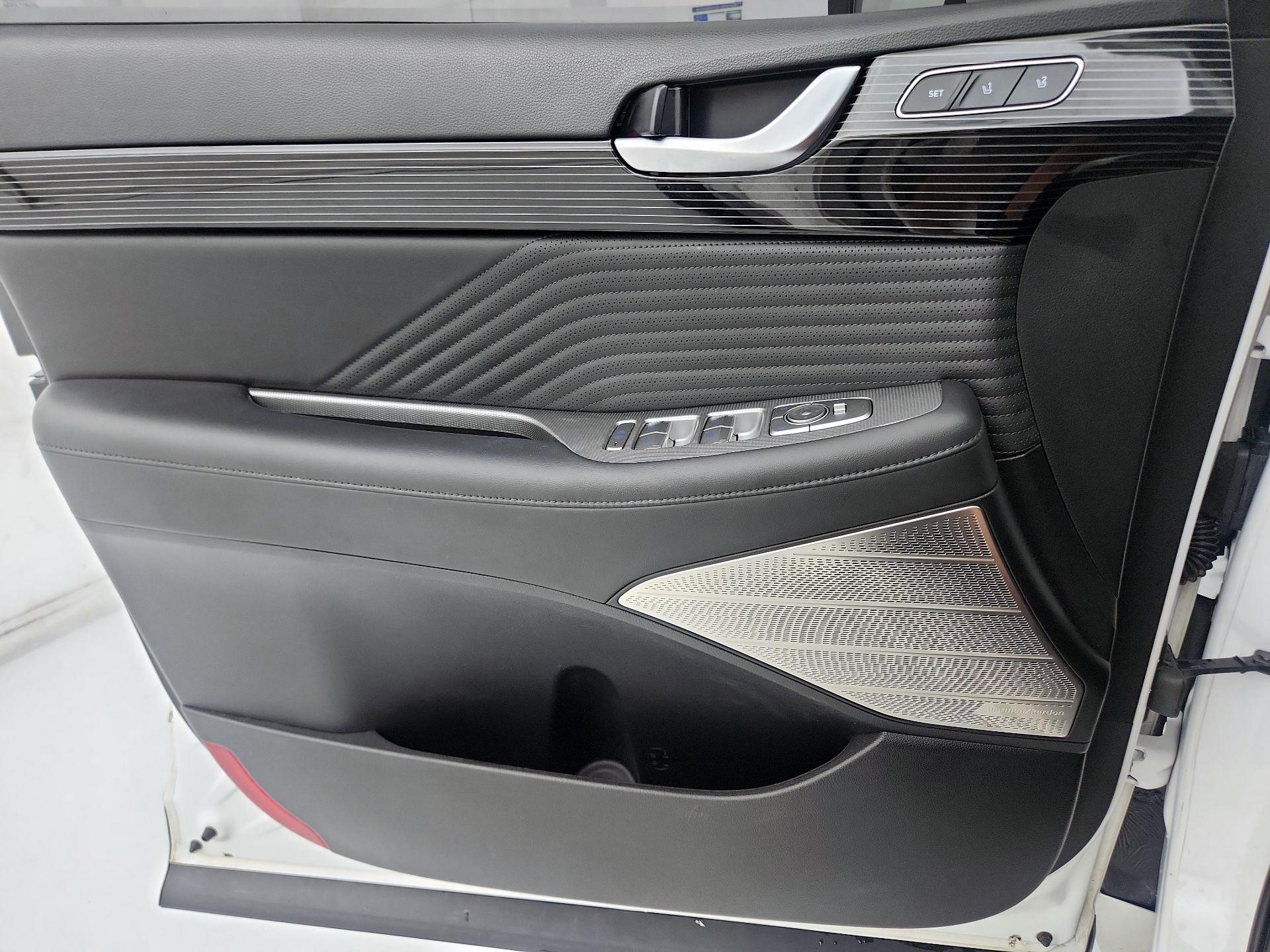 Thumbnail: 2023 Hyundai Palisade - 12