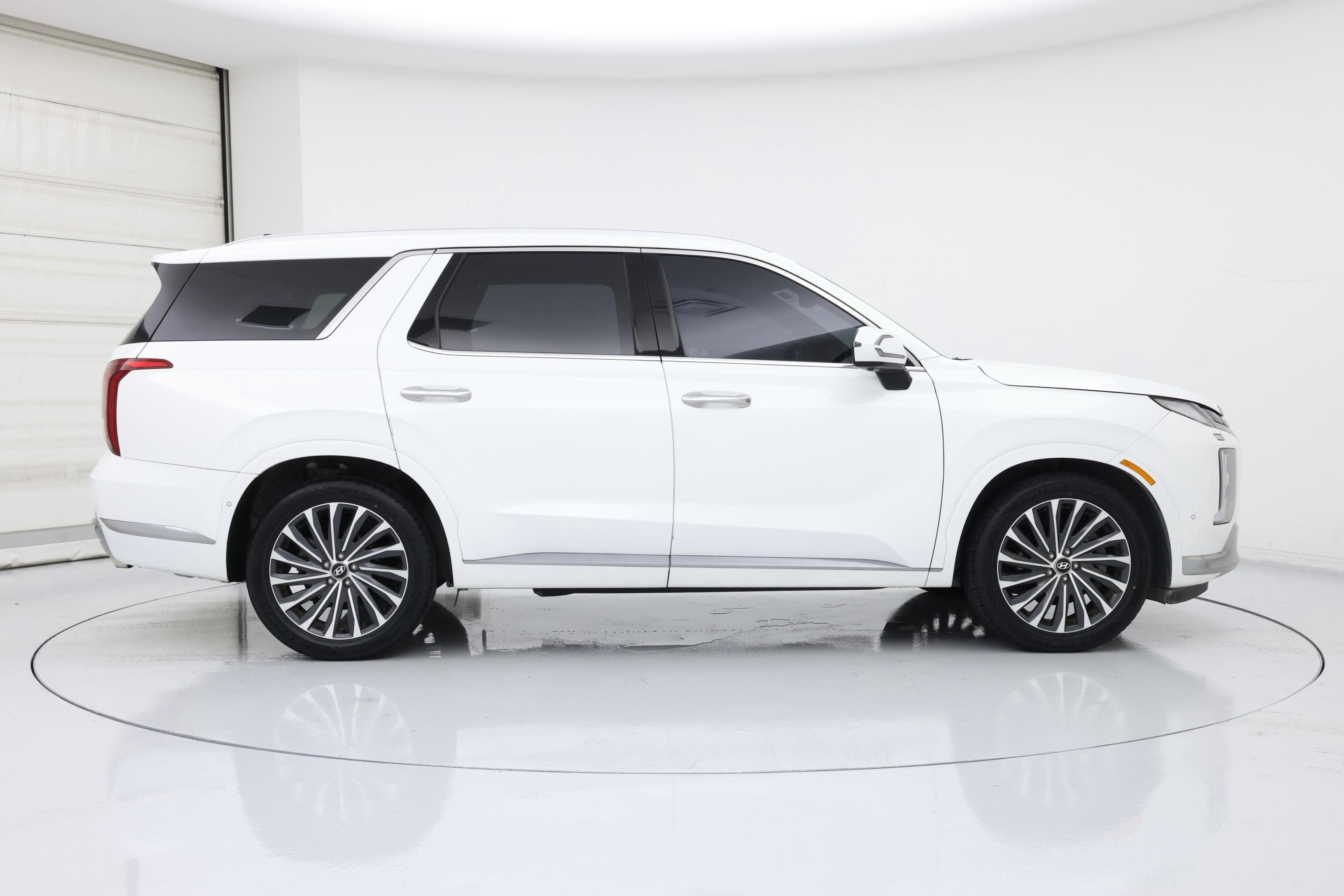 Thumbnail: 2023 Hyundai Palisade - 7