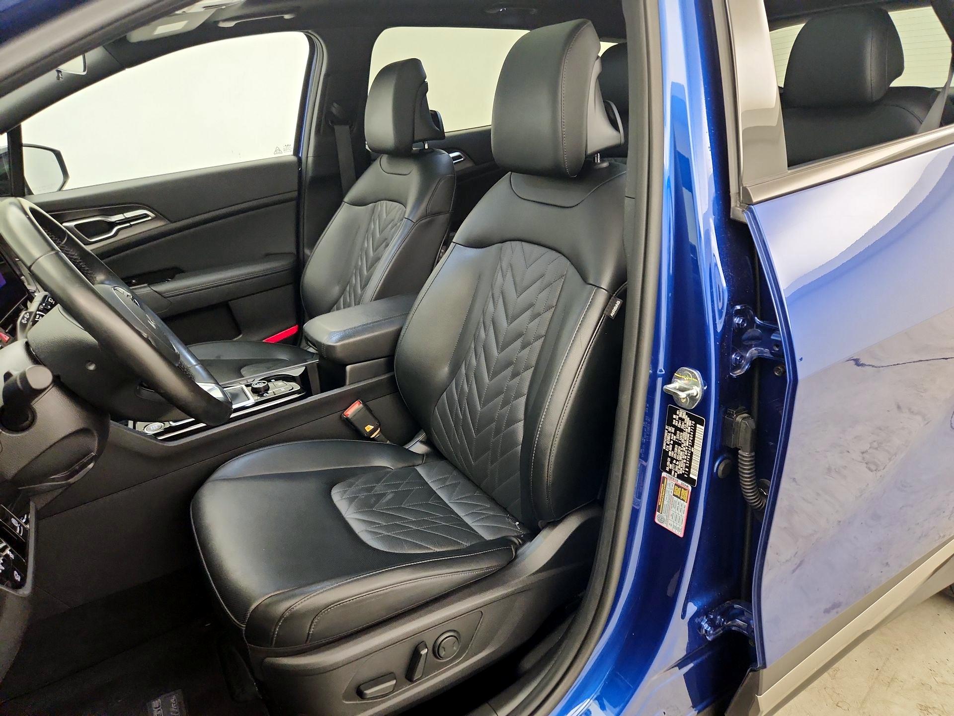 Thumbnail: 2023 Kia Sportage - 11
