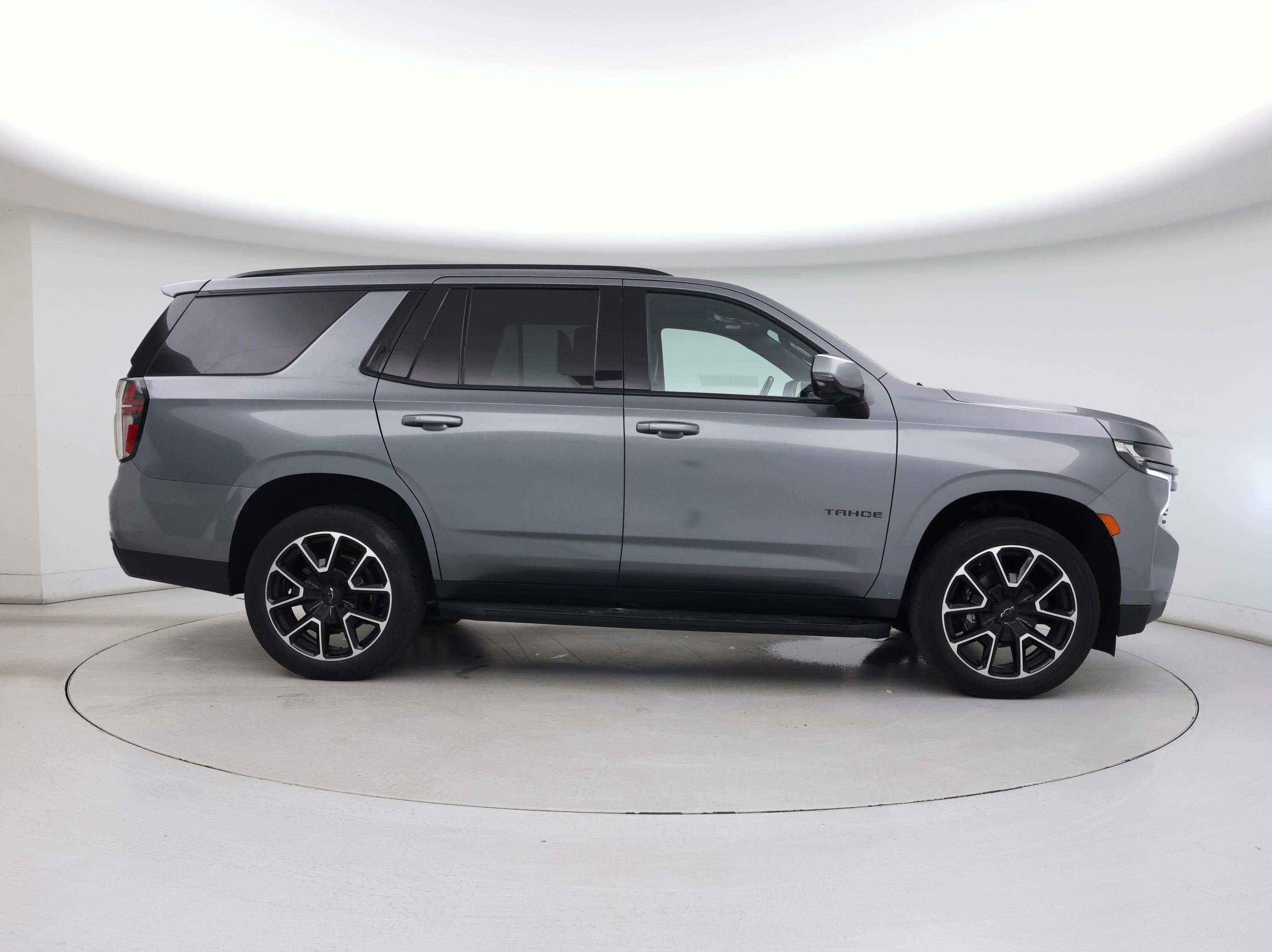 Thumbnail: 2022 Chevrolet Tahoe - 7