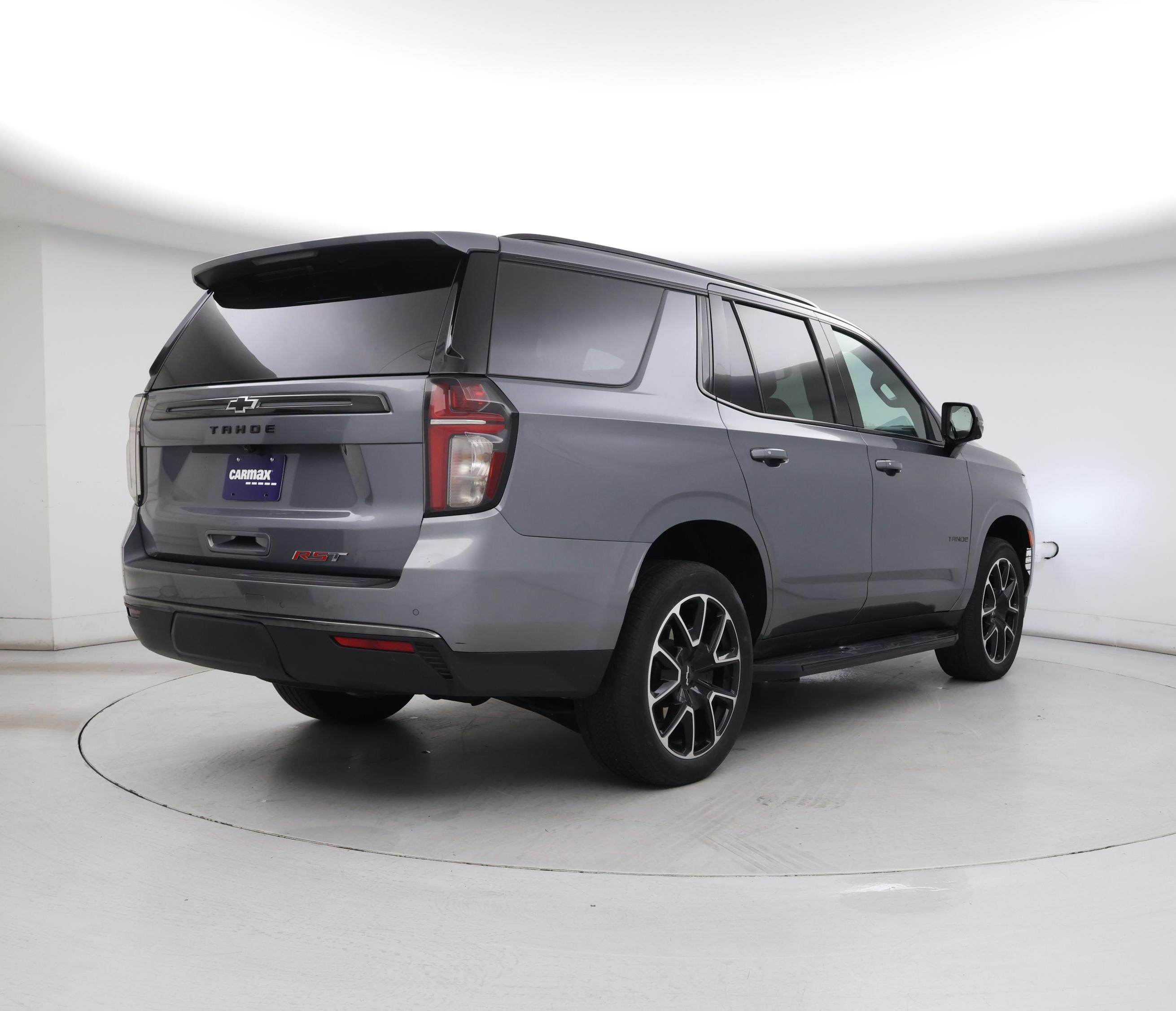 Thumbnail: 2022 Chevrolet Tahoe - 8