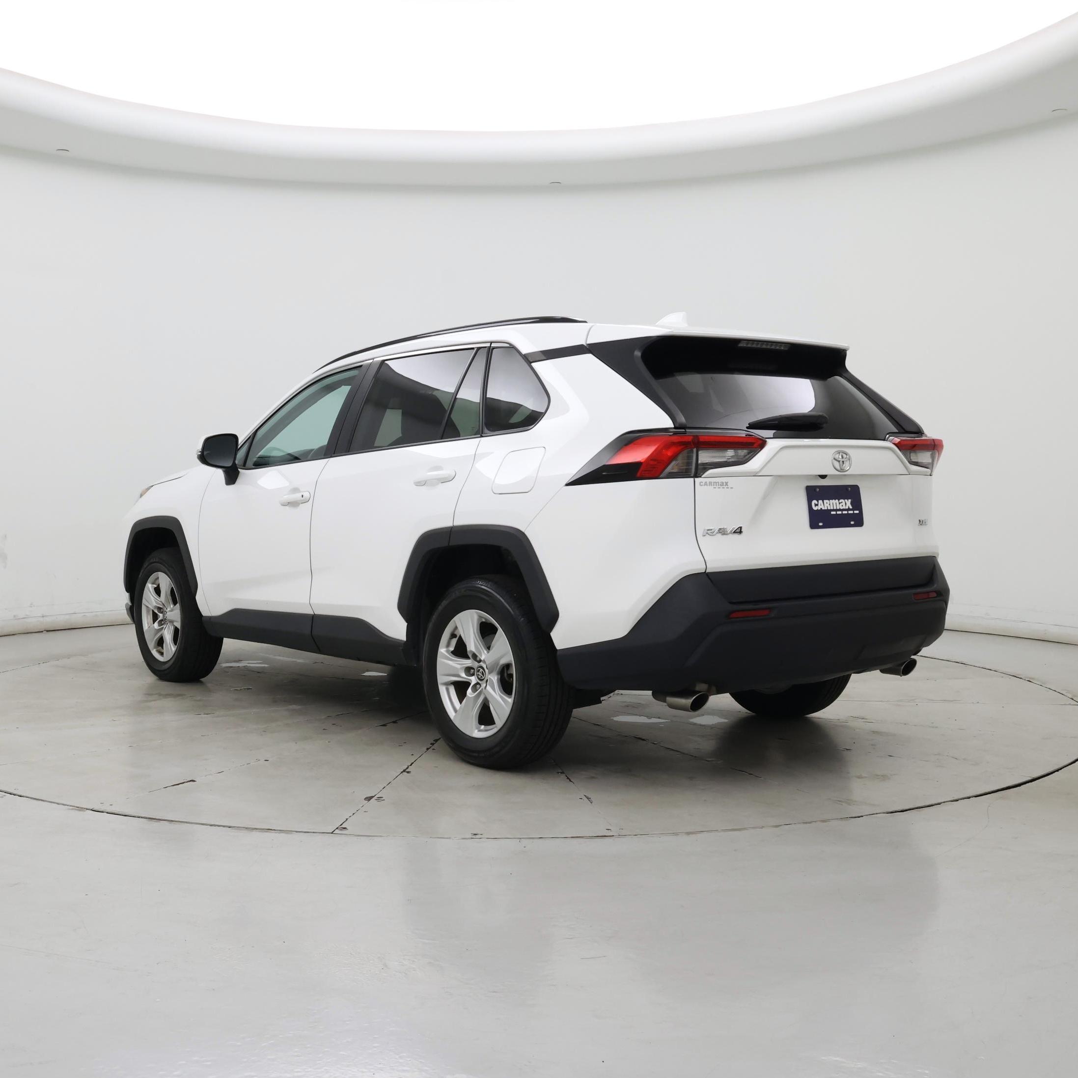 Thumbnail: 2021 Toyota RAV4 - 2