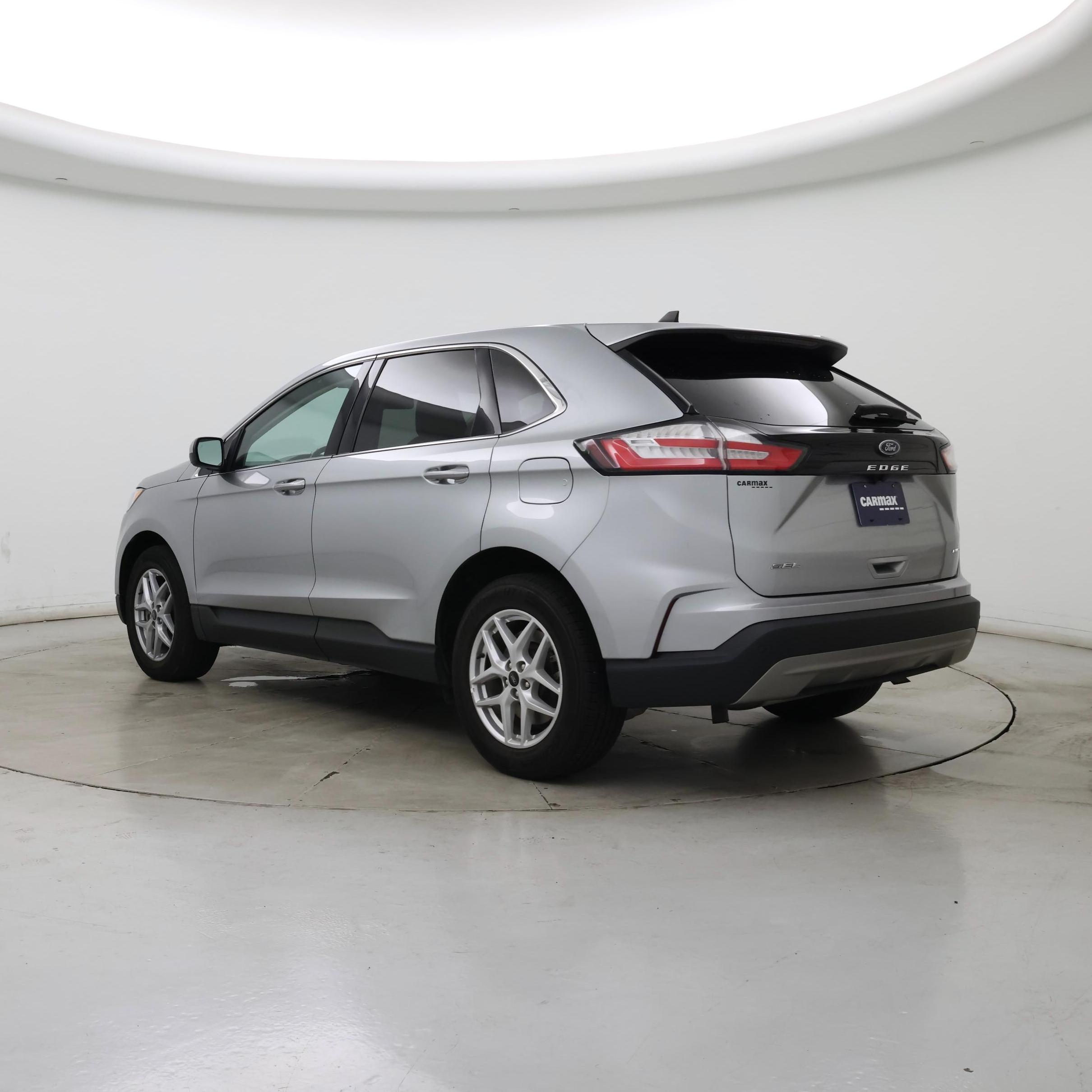 Thumbnail: 2023 Ford Edge - 2