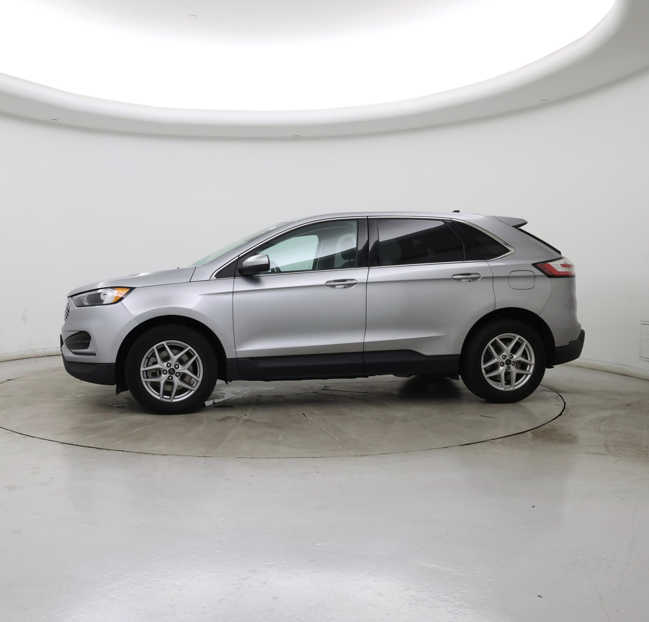 Thumbnail: 2023 Ford Edge - 3