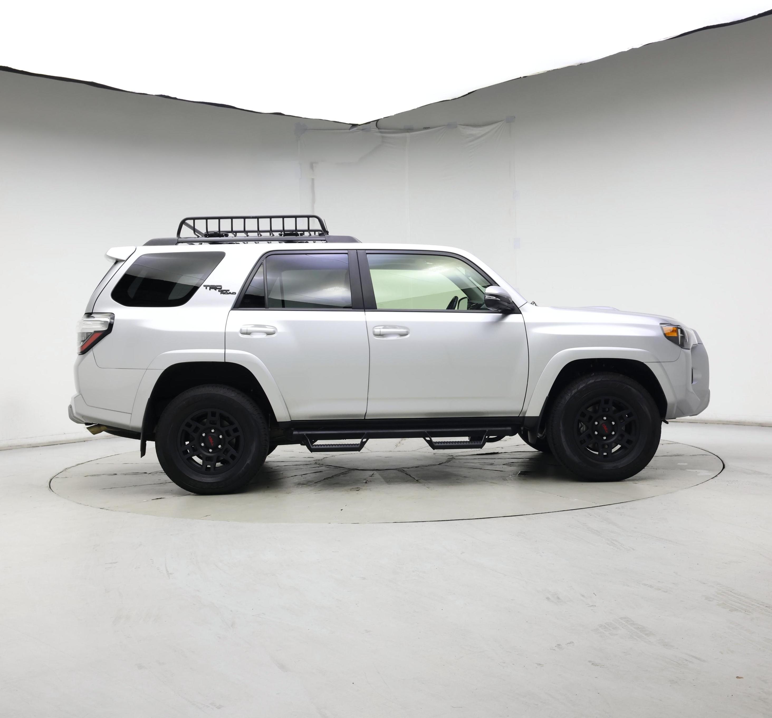 Thumbnail: 2024 Toyota 4Runner - 7