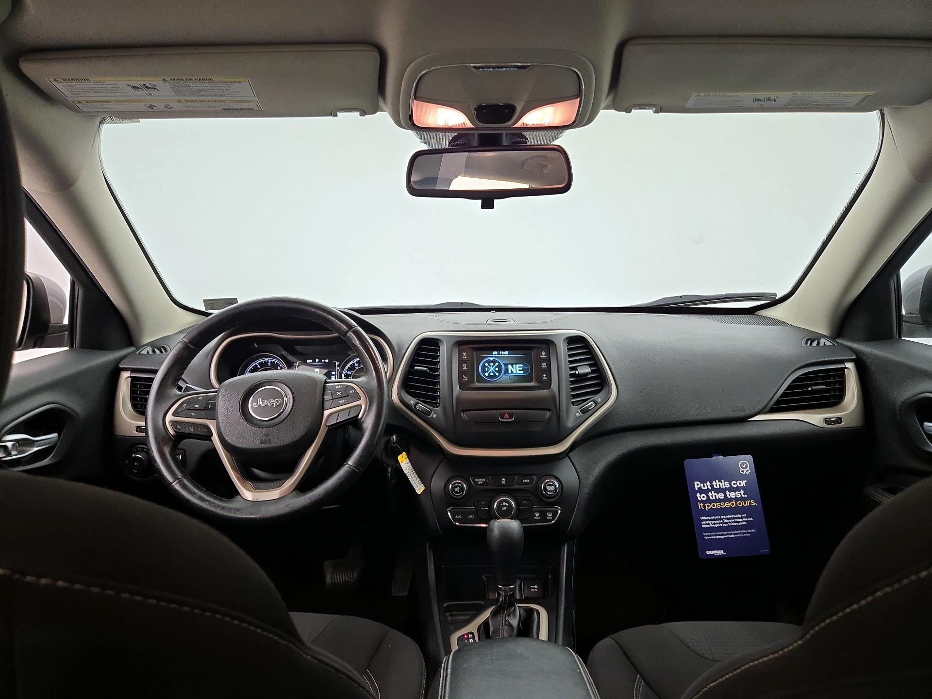 Thumbnail: 2016 Jeep Cherokee - 9