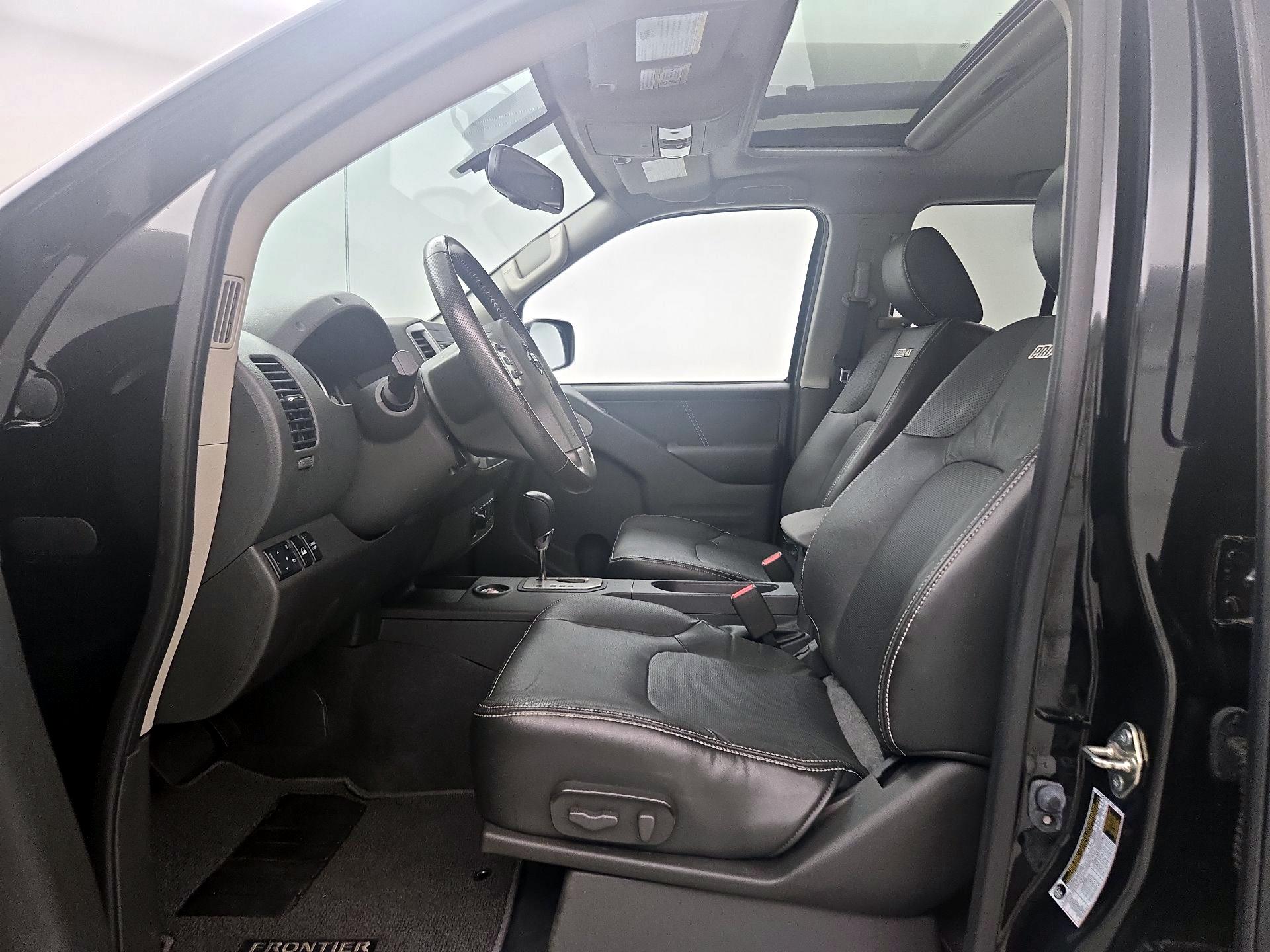 Thumbnail: 2020 Nissan Frontier - 11