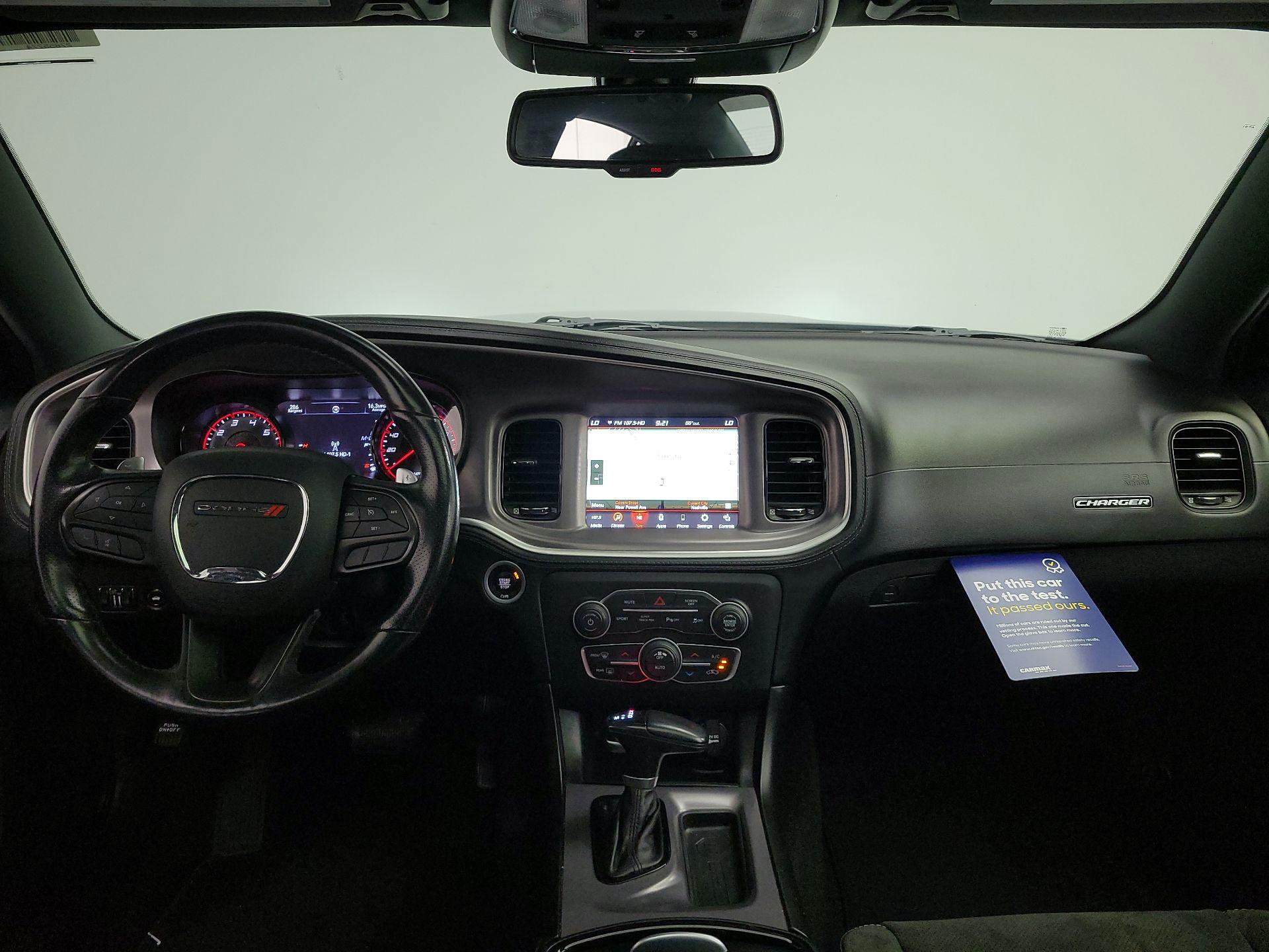 Thumbnail: 2022 Dodge Charger - 9