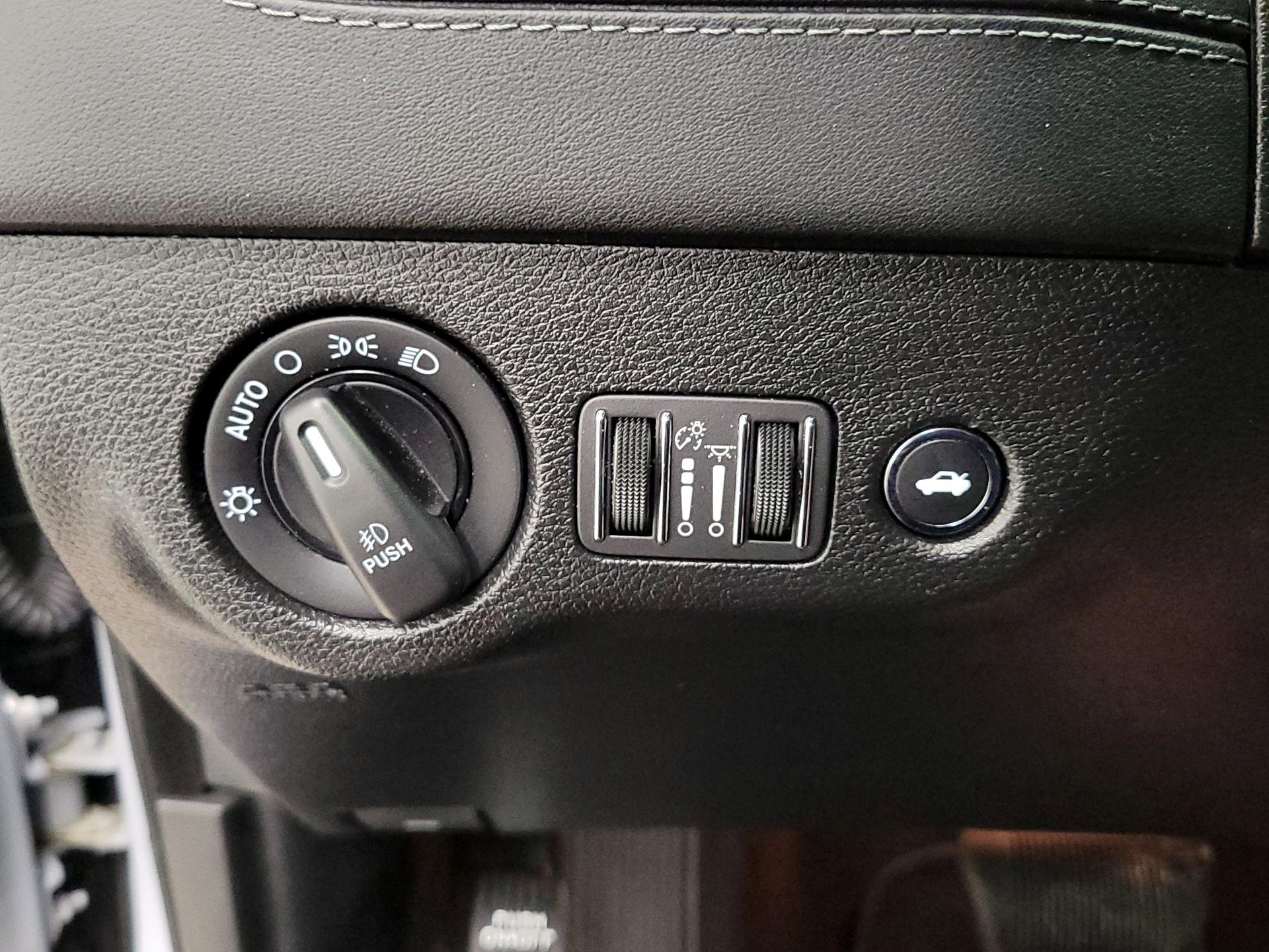 Thumbnail: 2022 Dodge Charger - 13