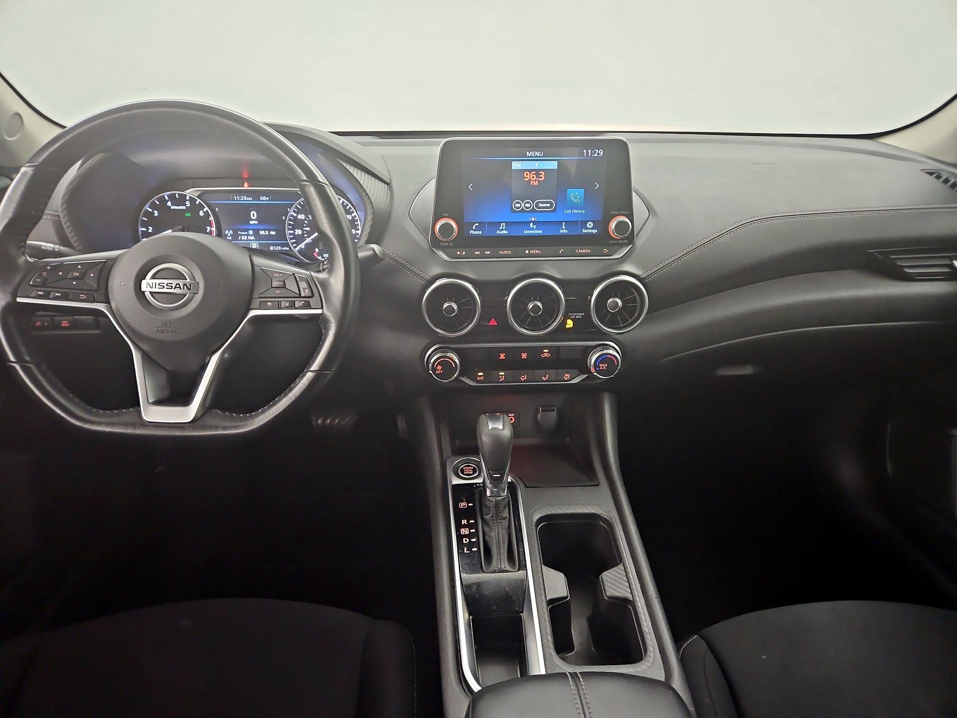 Thumbnail: 2023 Nissan Sentra - 9