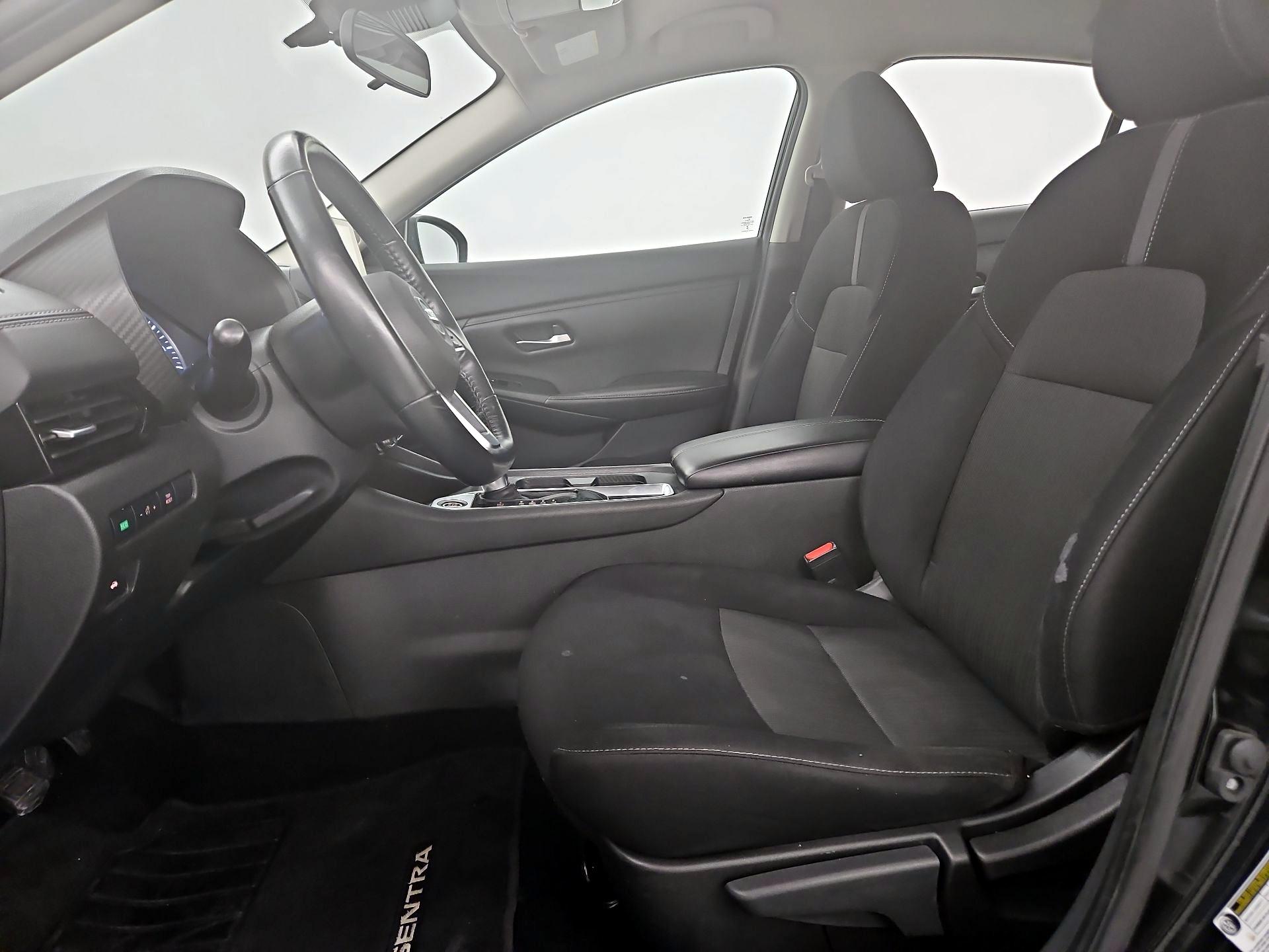 Thumbnail: 2023 Nissan Sentra - 11