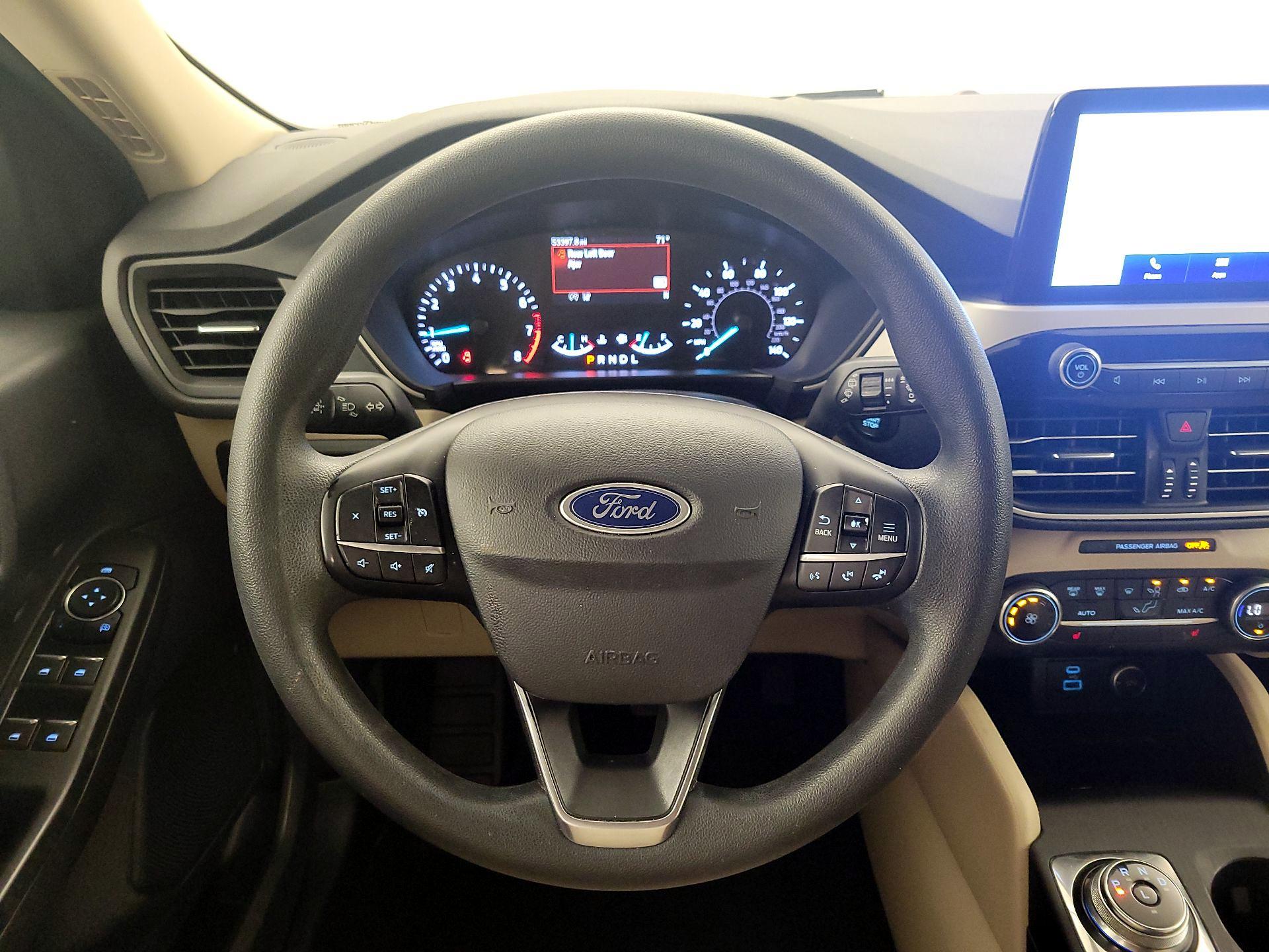 Thumbnail: 2020 Ford Escape - 10