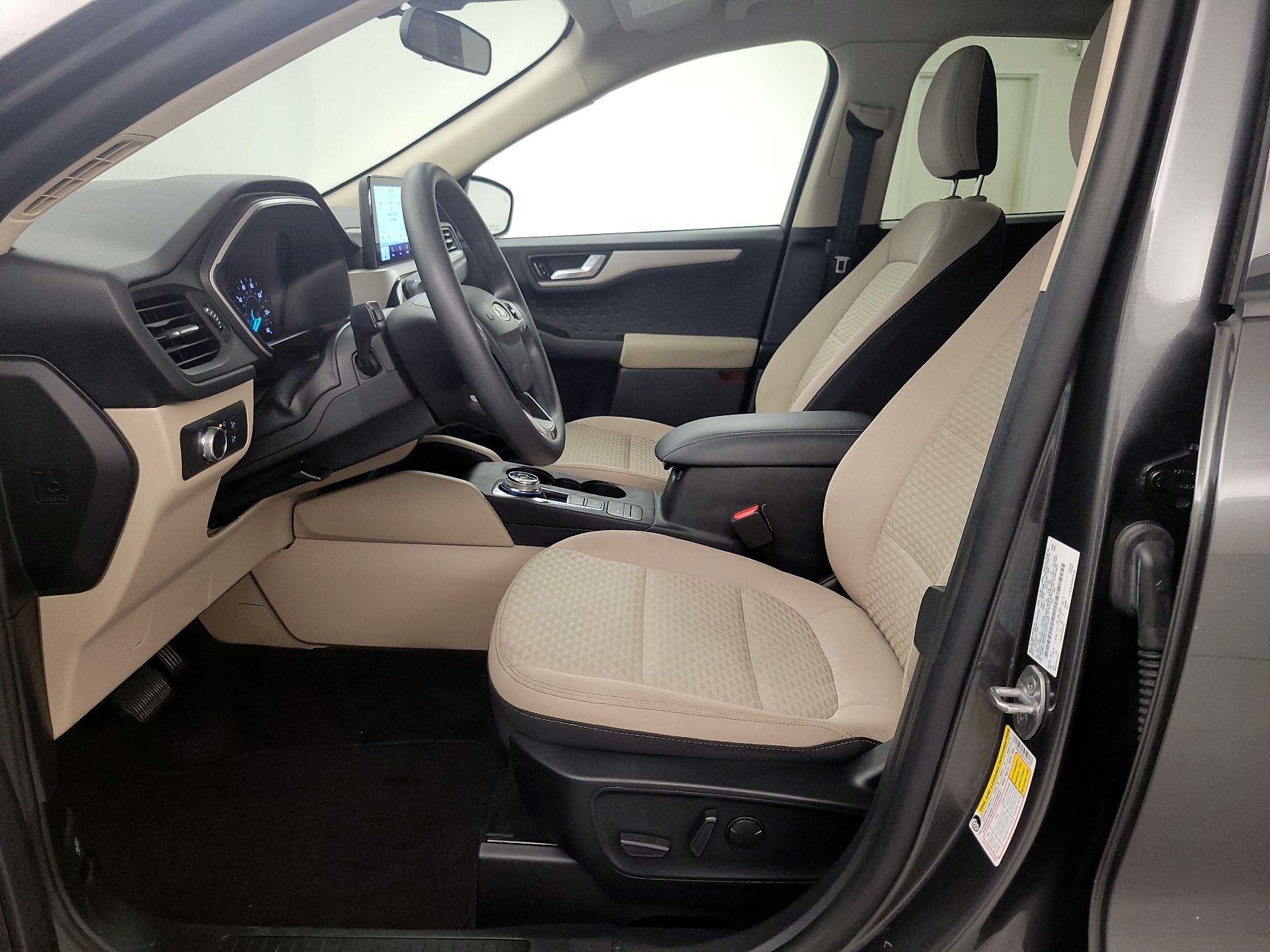 Thumbnail: 2020 Ford Escape - 11