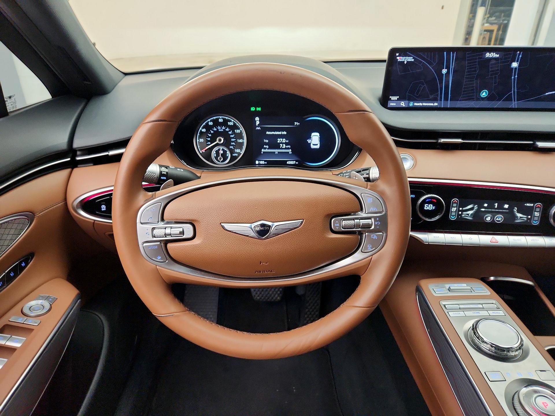 Thumbnail: 2022 Genesis GV70 - 10