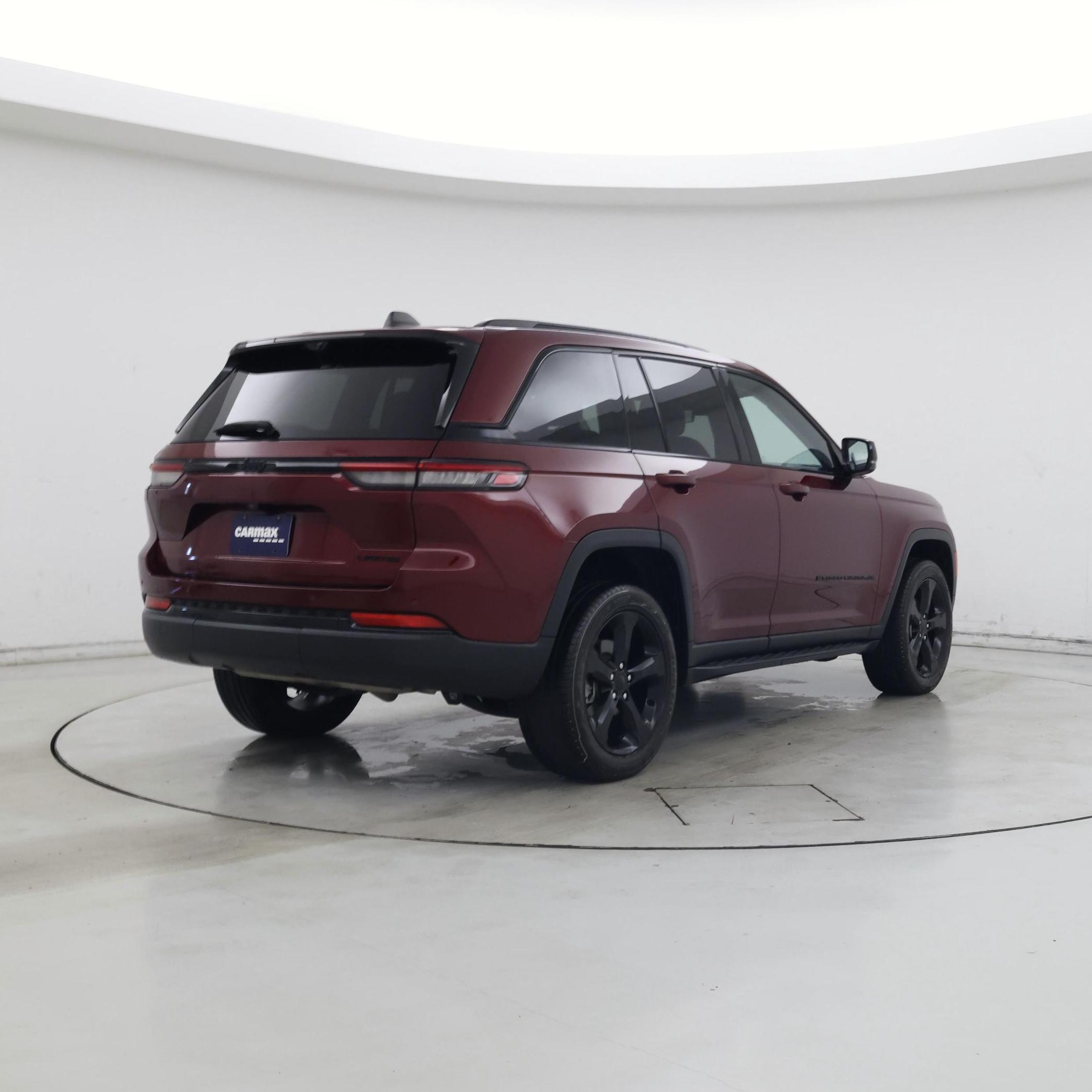 Thumbnail: 2023 Jeep Grand Cherokee - 8