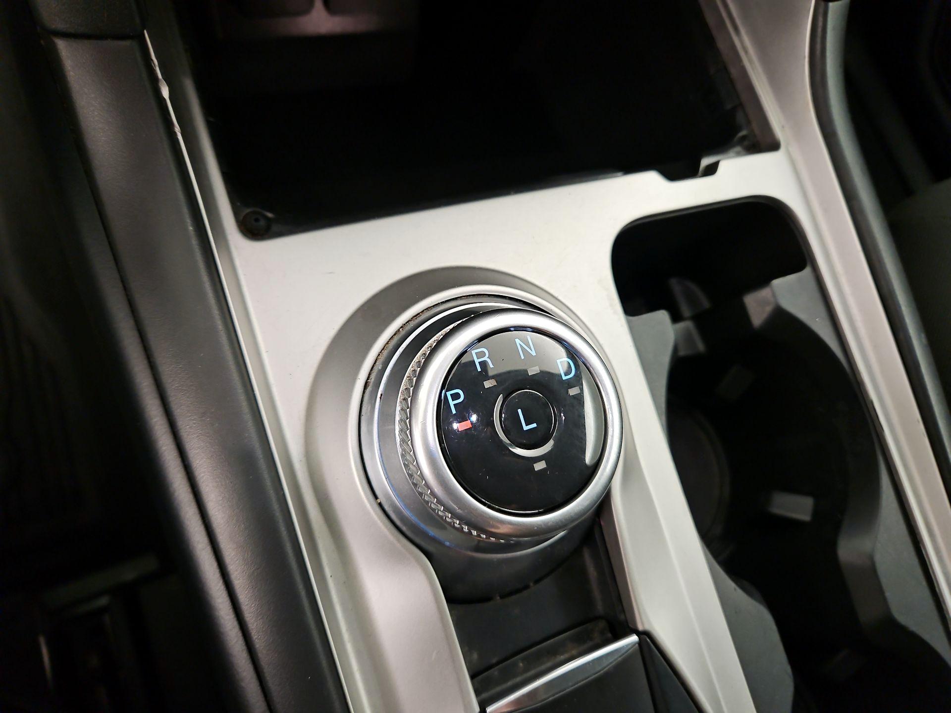 Thumbnail: 2022 Ford Explorer - 17