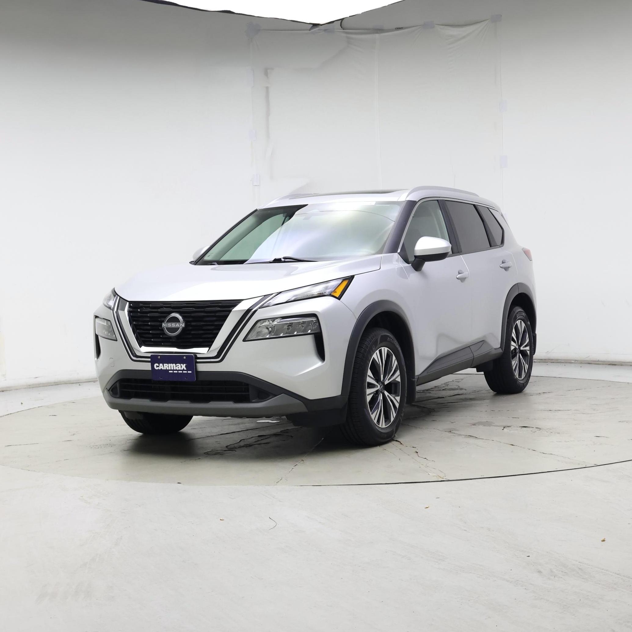 Thumbnail: 2023 Nissan Rogue - 4