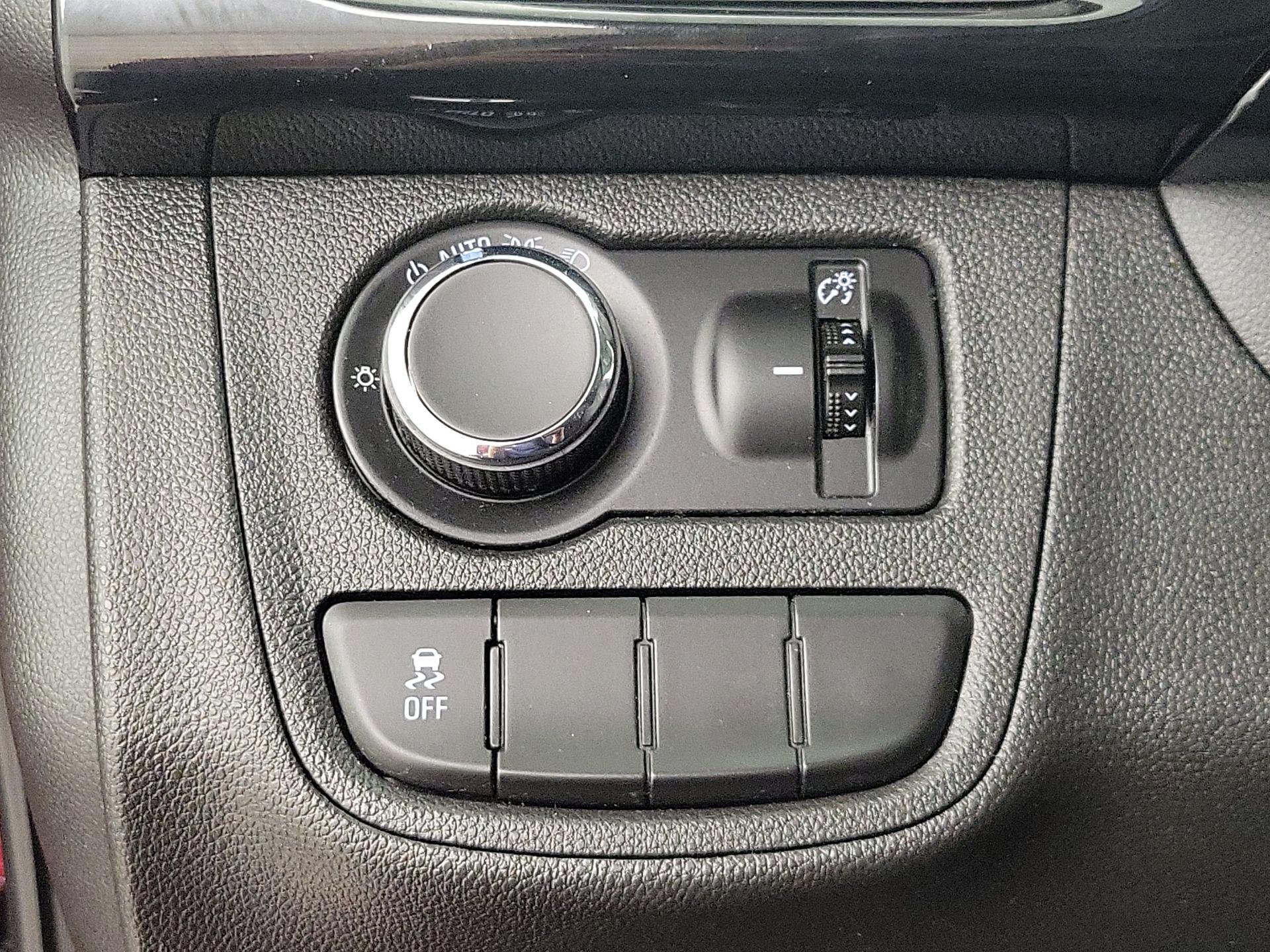 Thumbnail: 2020 Chevrolet Spark - 13