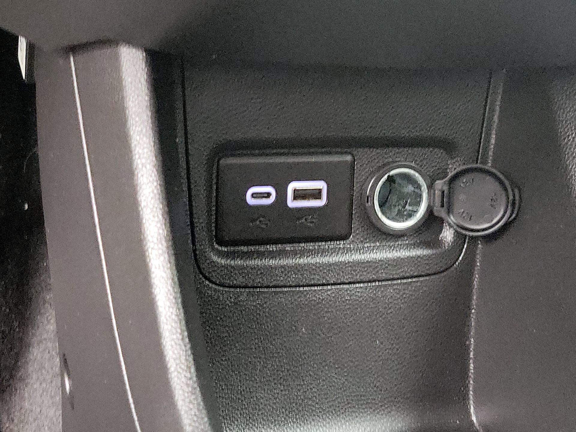 Thumbnail: 2020 Chevrolet Spark - 18