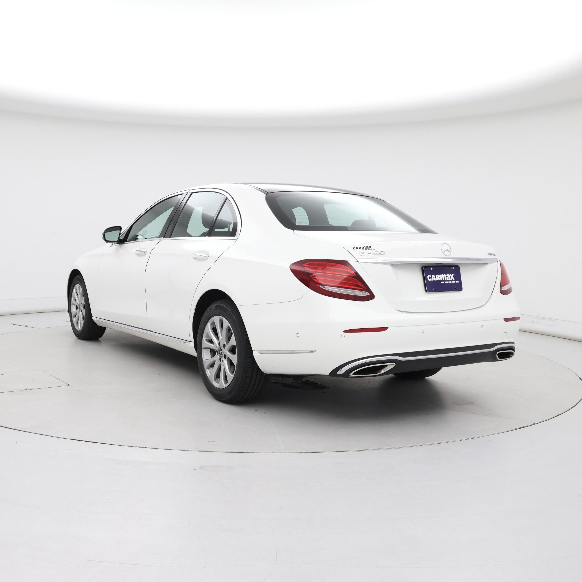 Thumbnail: 2020 Mercedes-Benz E-Class - 2