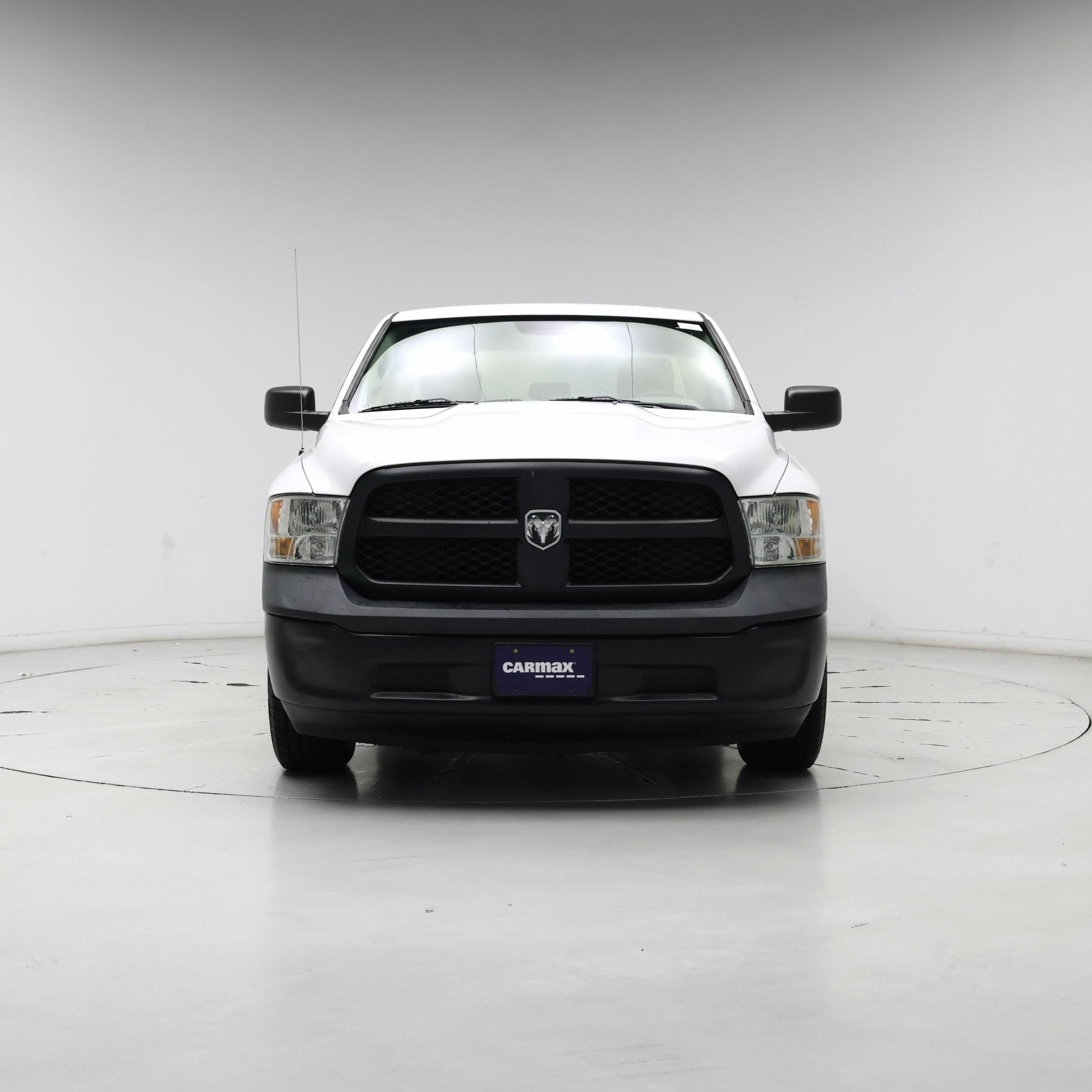 Thumbnail: 2019 RAM 1500 Classic - 5