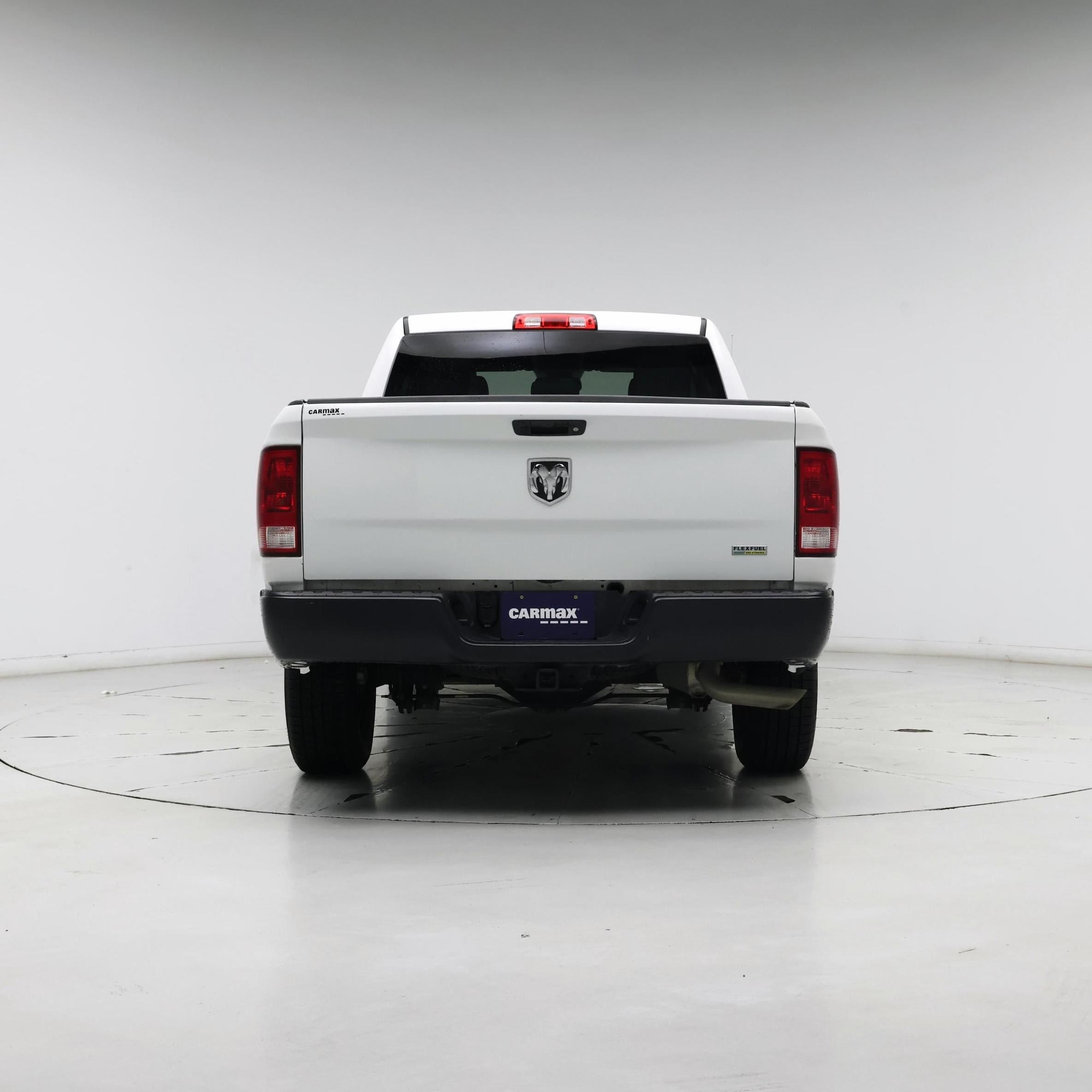 Thumbnail: 2019 RAM 1500 Classic - 6